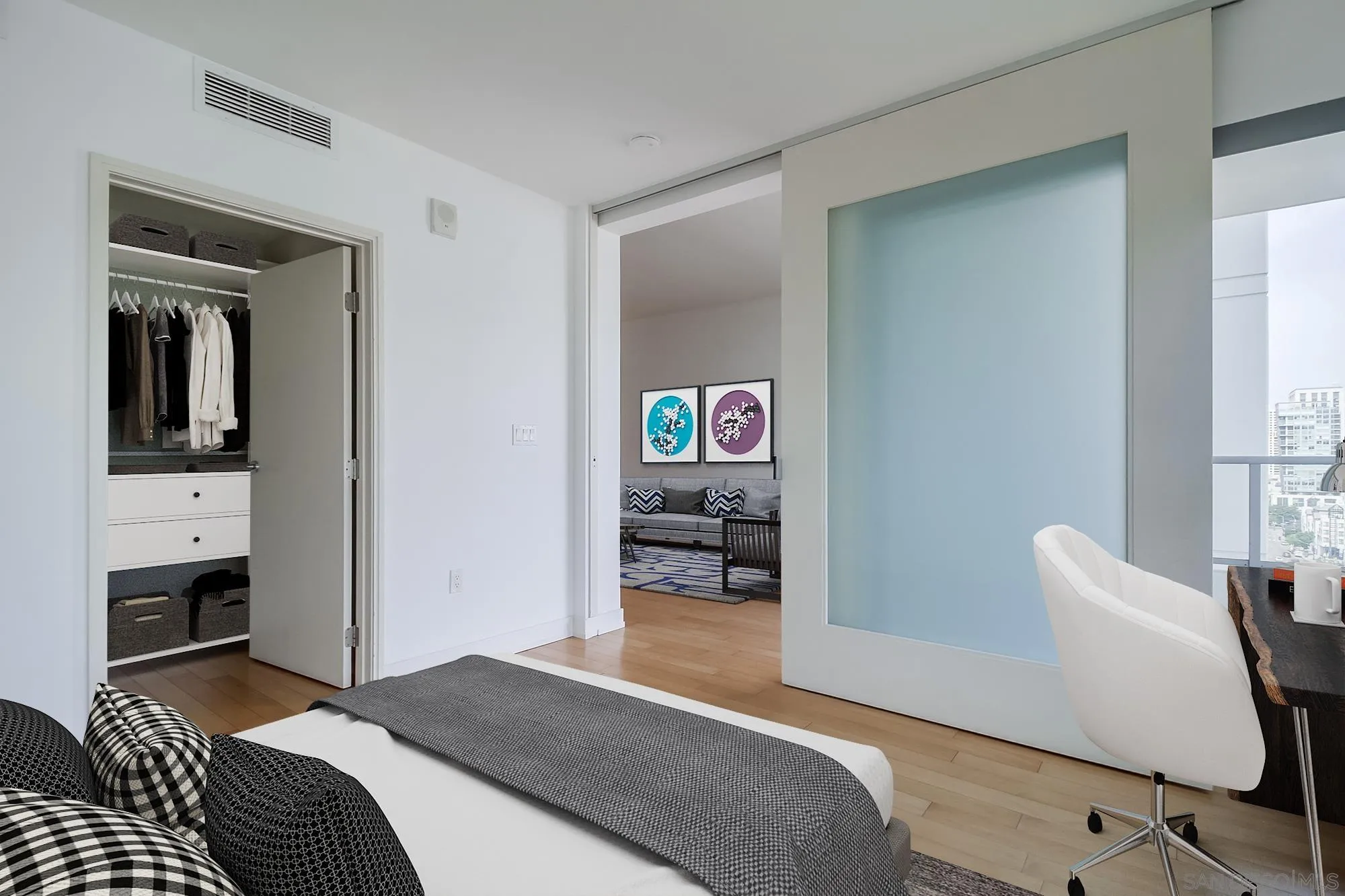 575 6th Ave Unit 1011