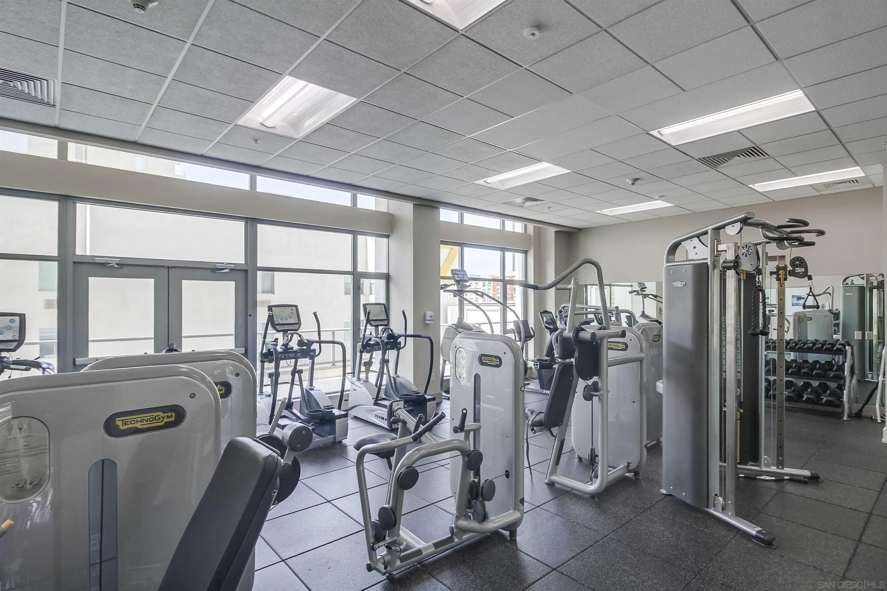 575 6th Ave Unit 1011