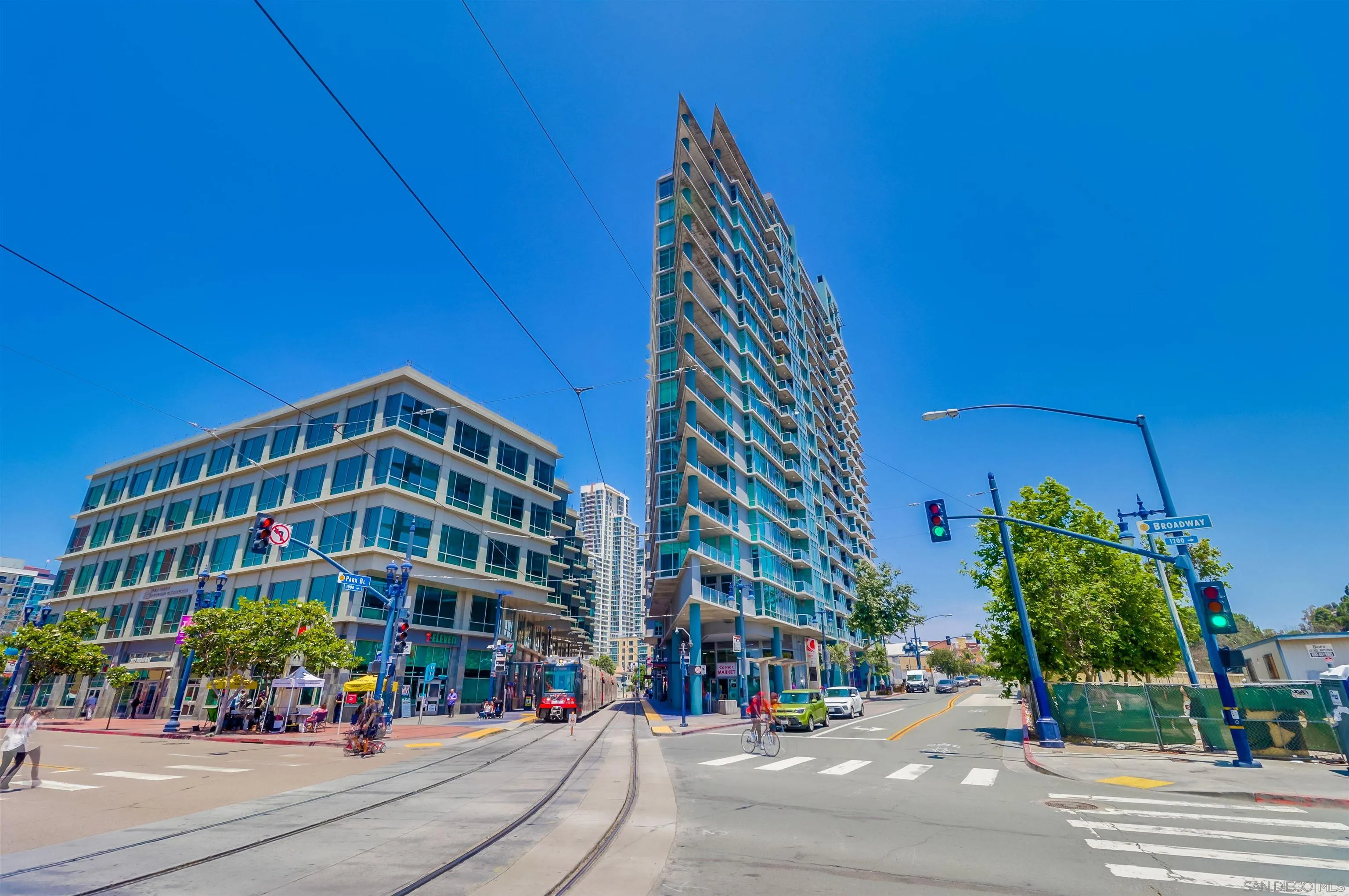 1080 Park Blvd Unit 910