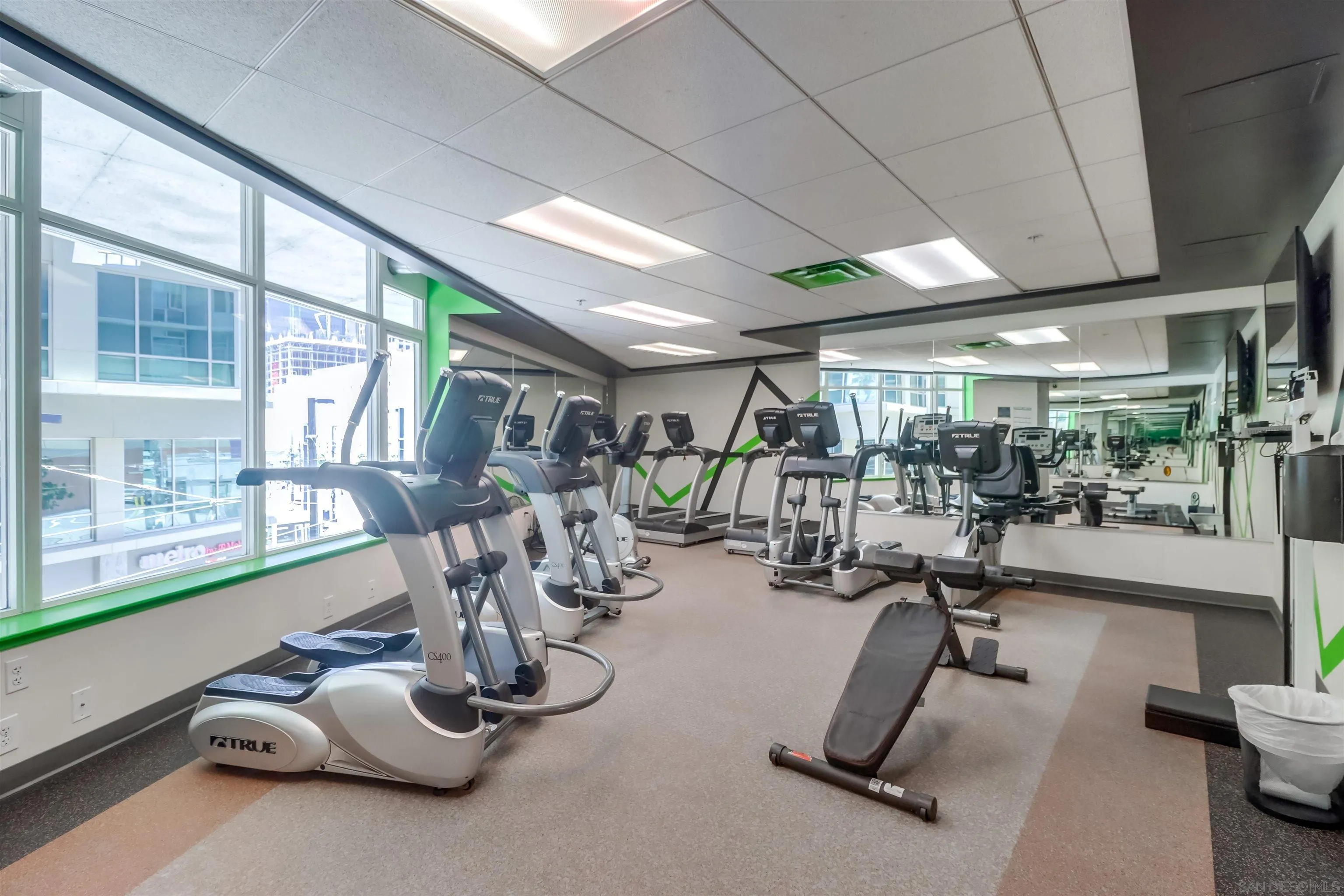 1080 Park Blvd Unit 910