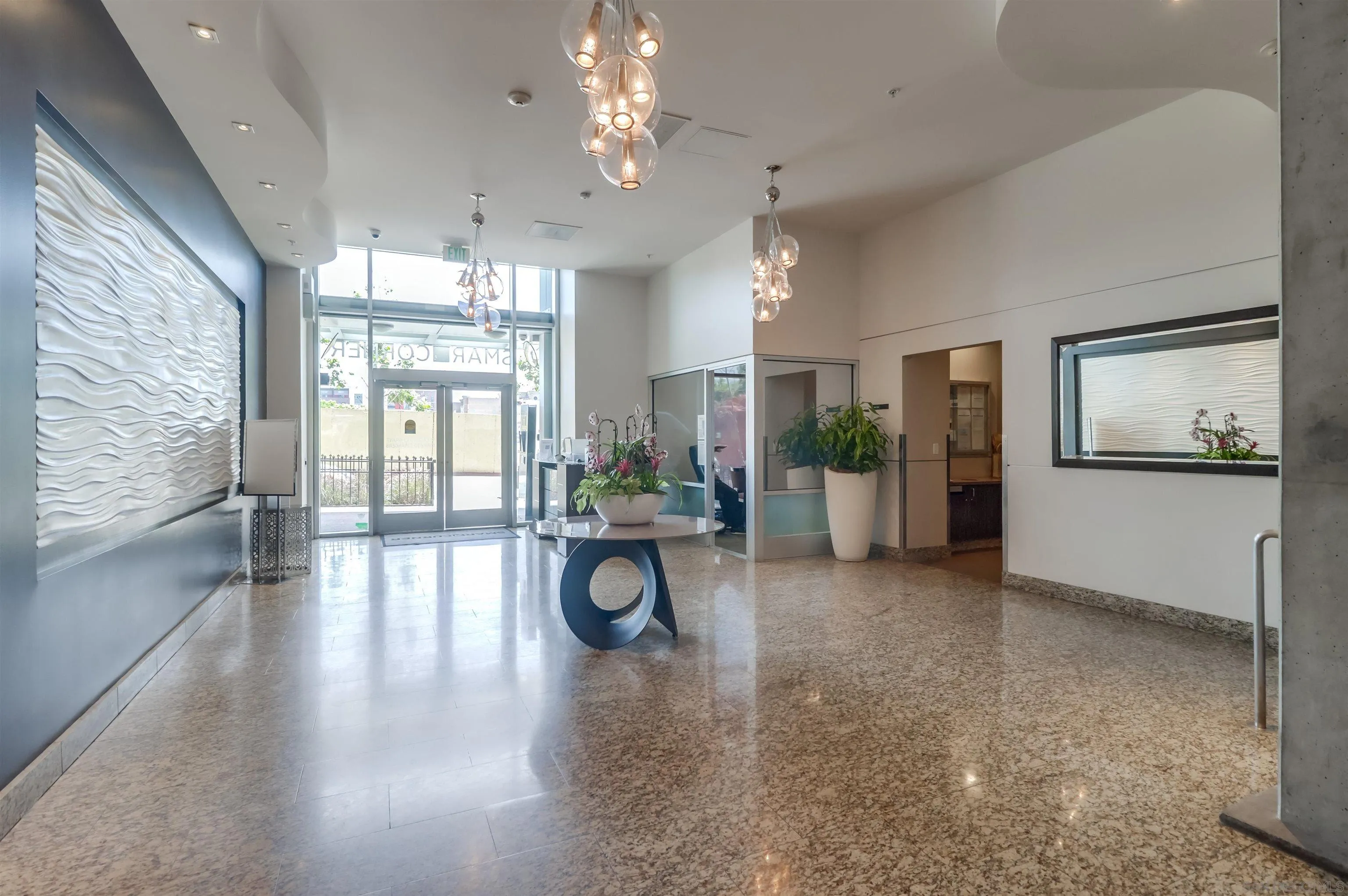1080 Park Blvd Unit 910