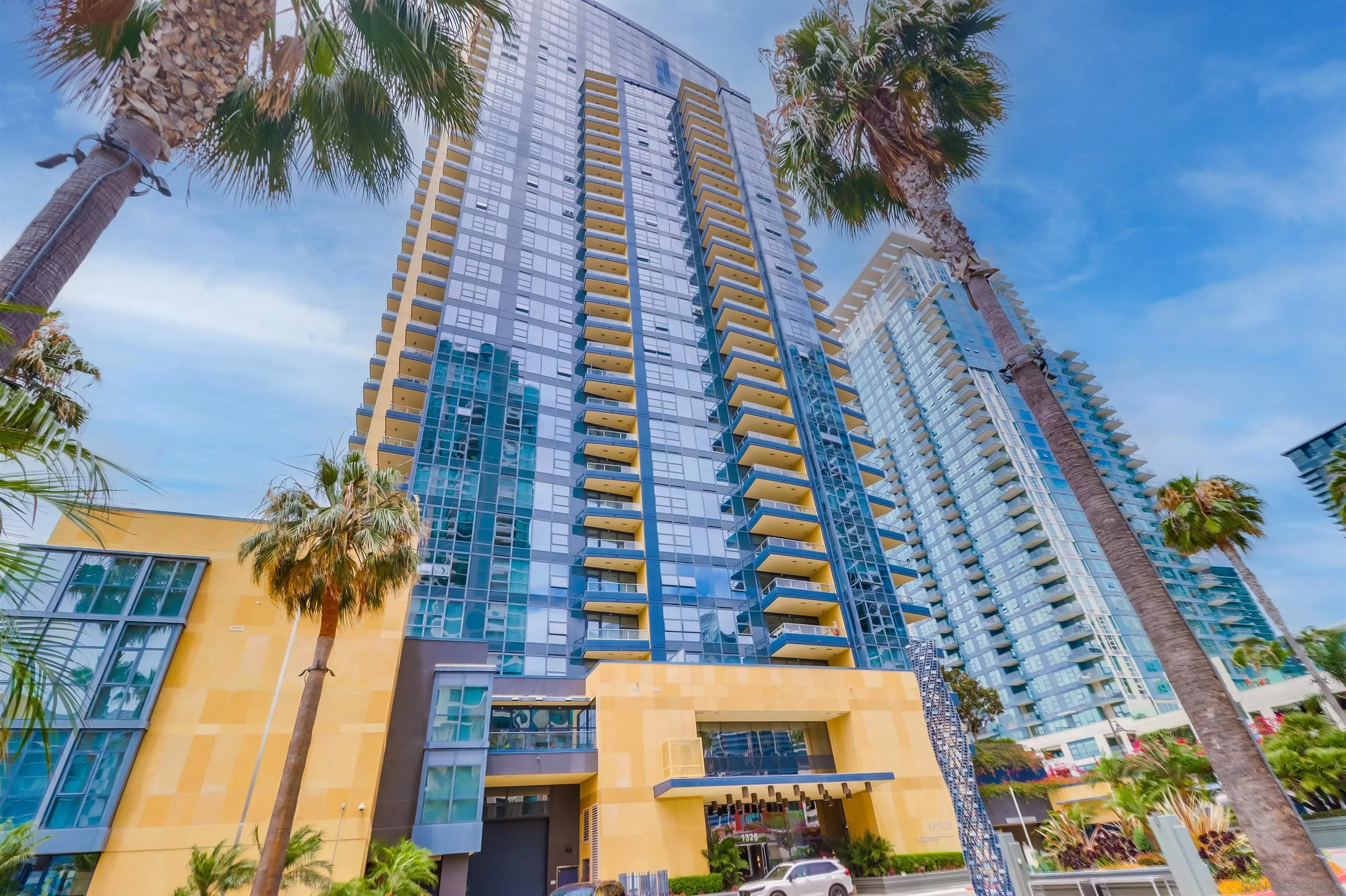 1325 Pacific Highway Unit 101