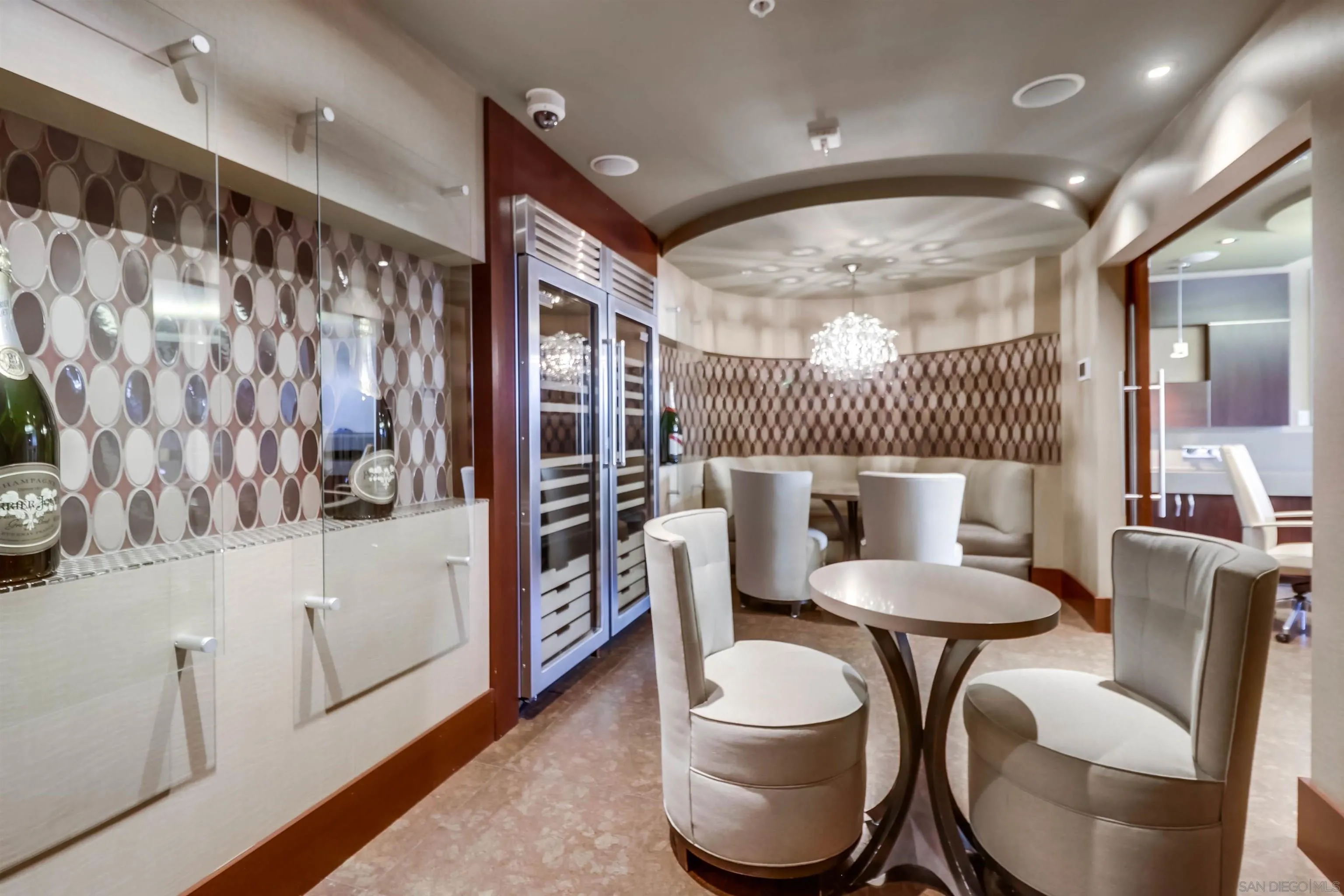 1325 Pacific Highway Unit 101