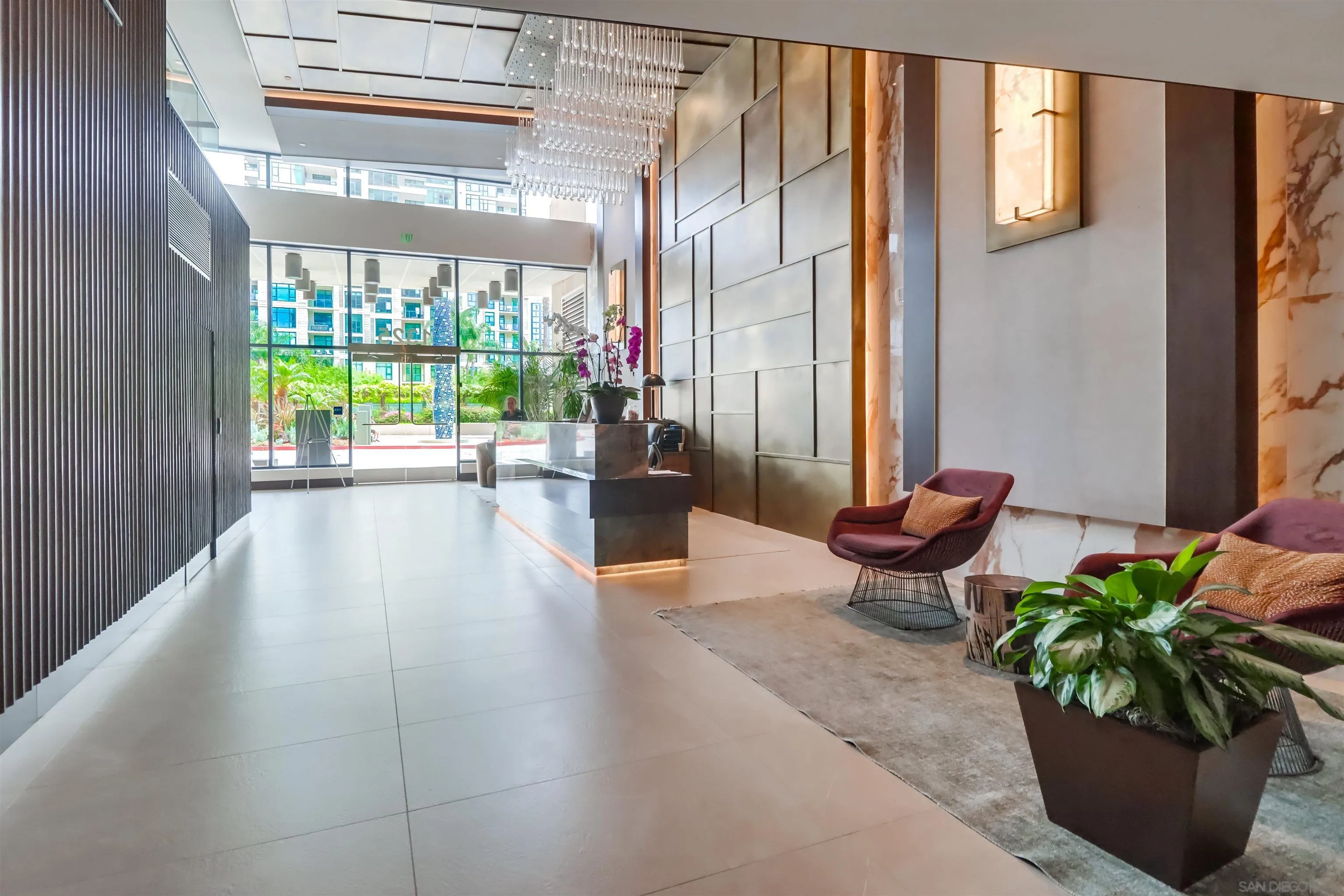 1325 Pacific Highway Unit 101