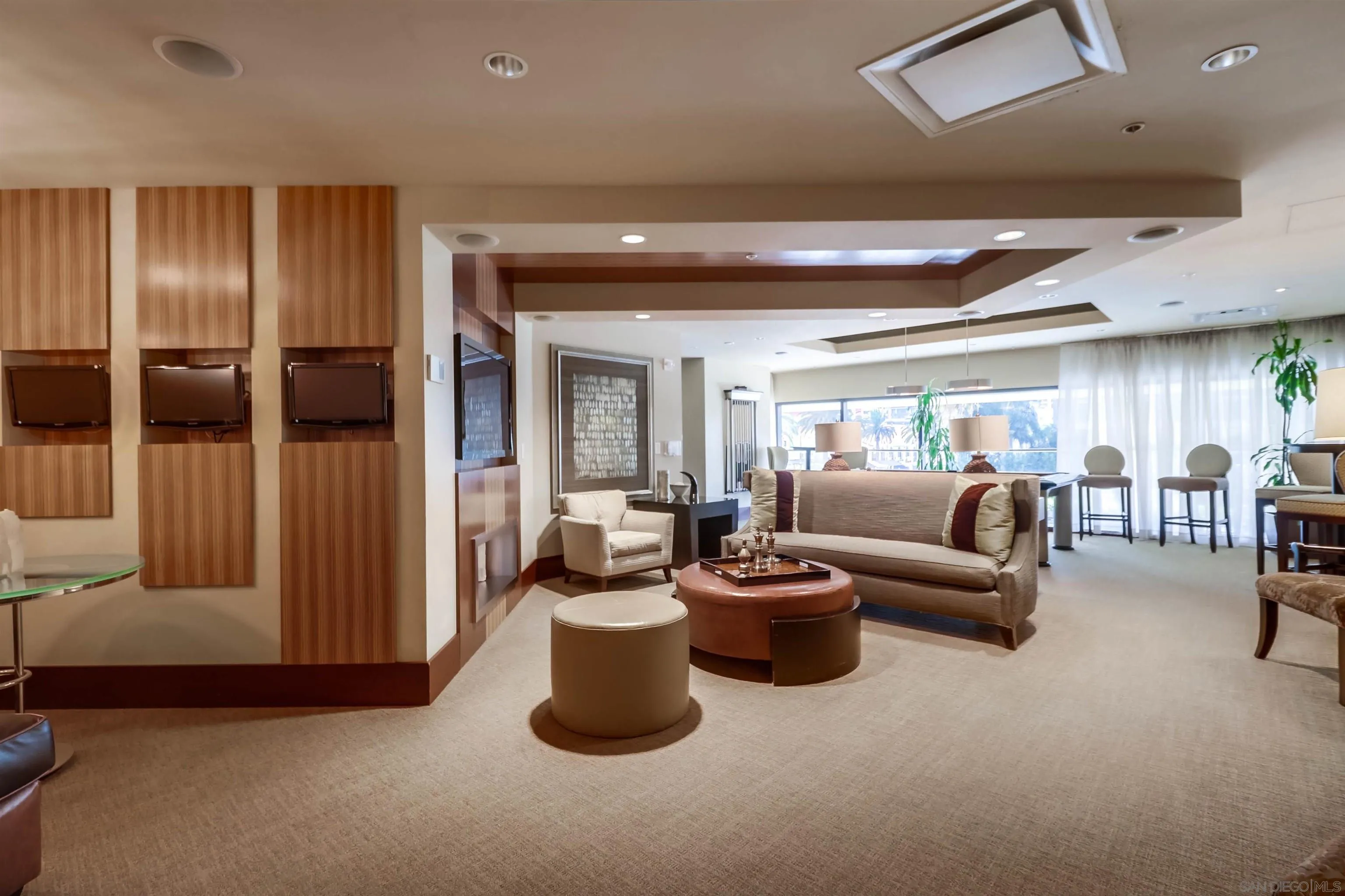 1325 Pacific Highway Unit 101