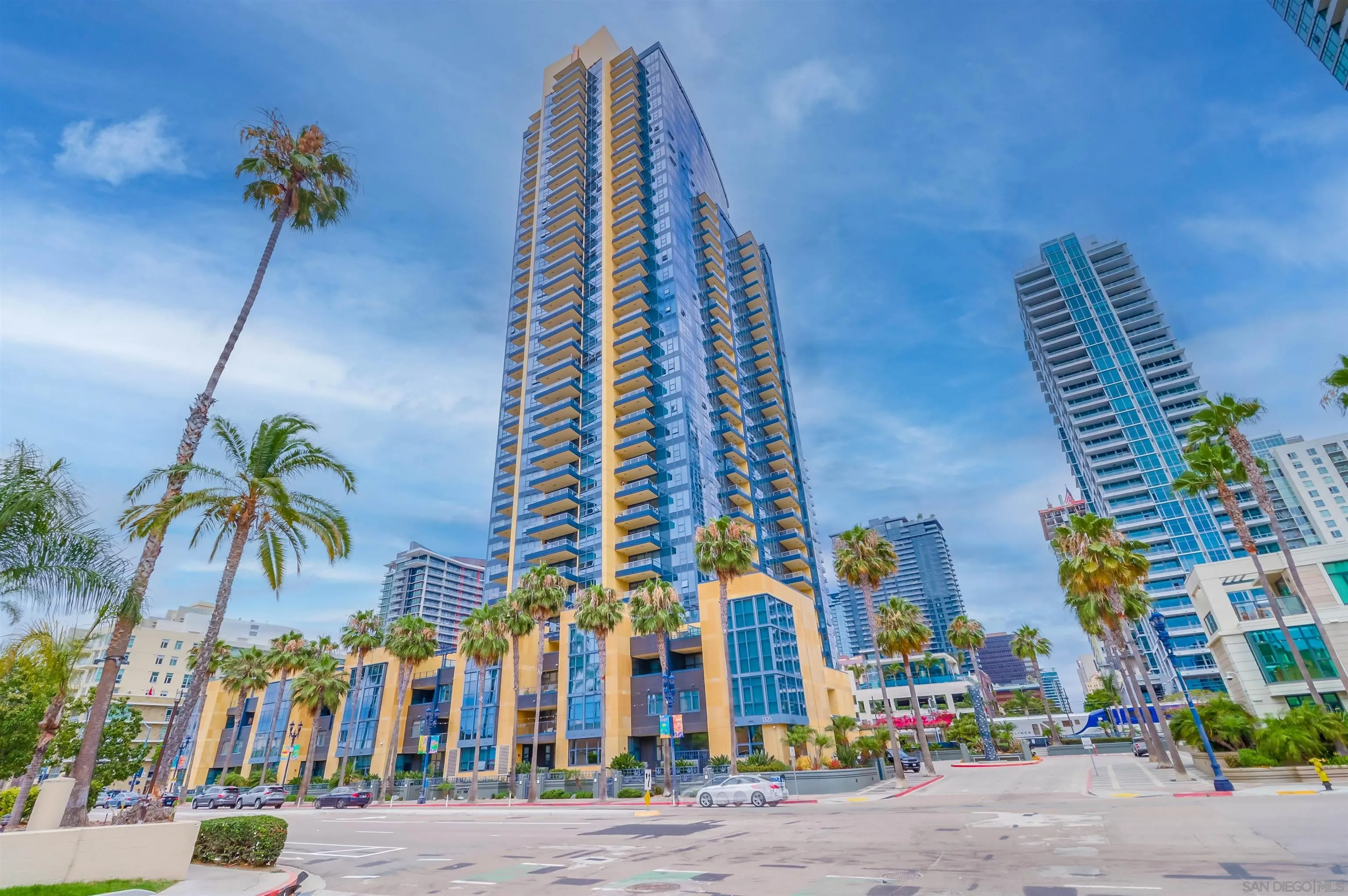 1325 Pacific Highway Unit 101