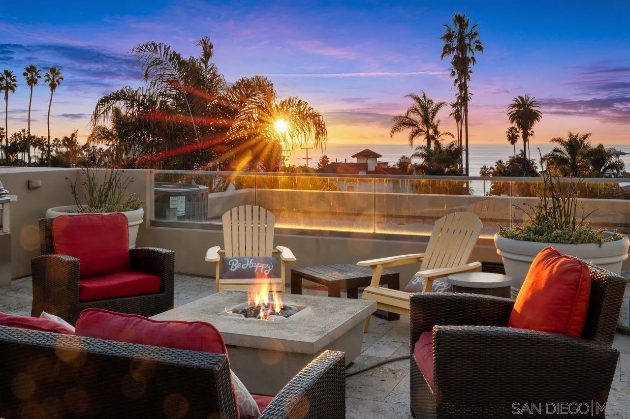 6639 La Jolla Blvd