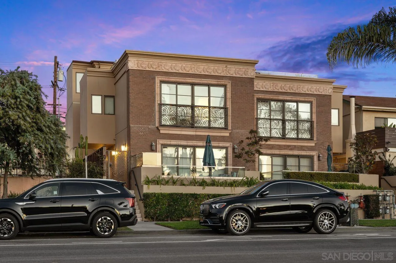 6639 La Jolla Blvd