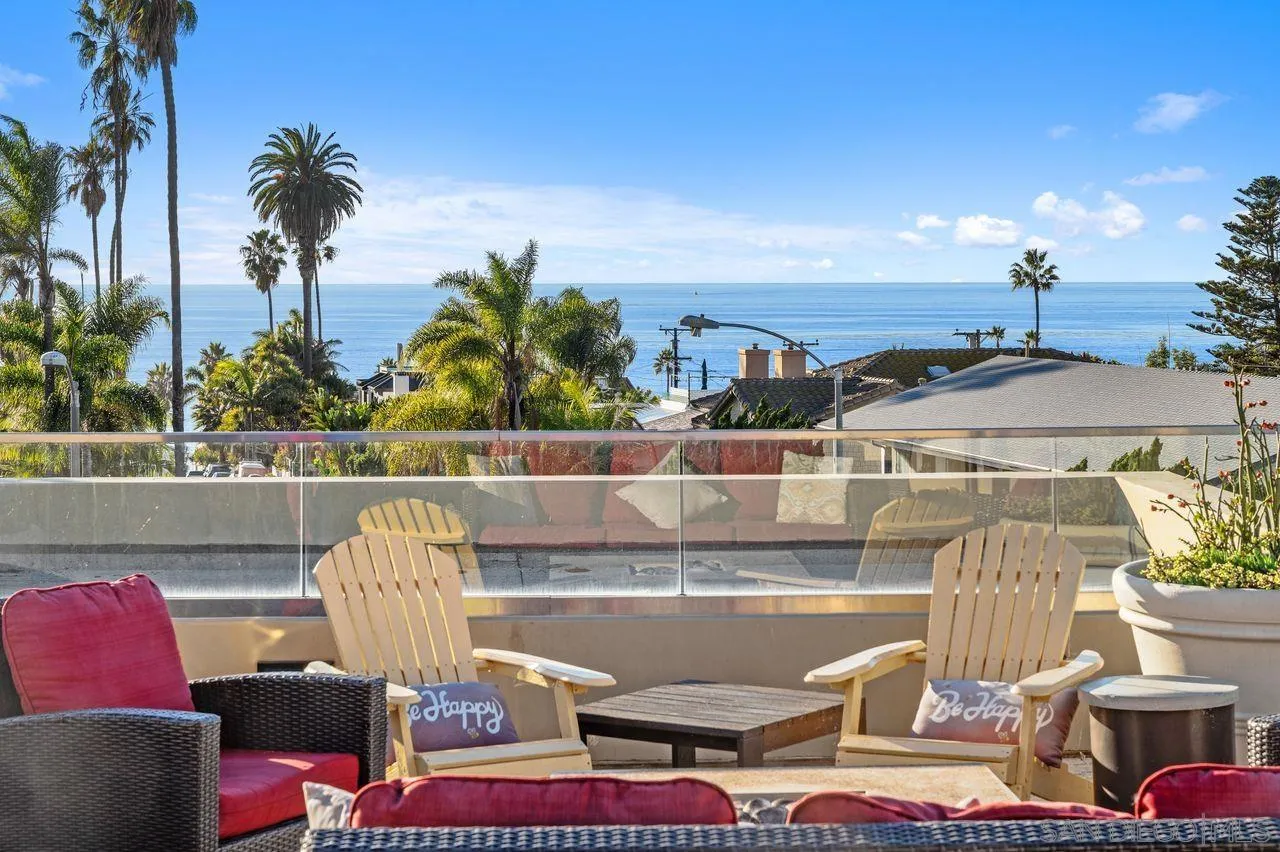 6639 La Jolla Blvd