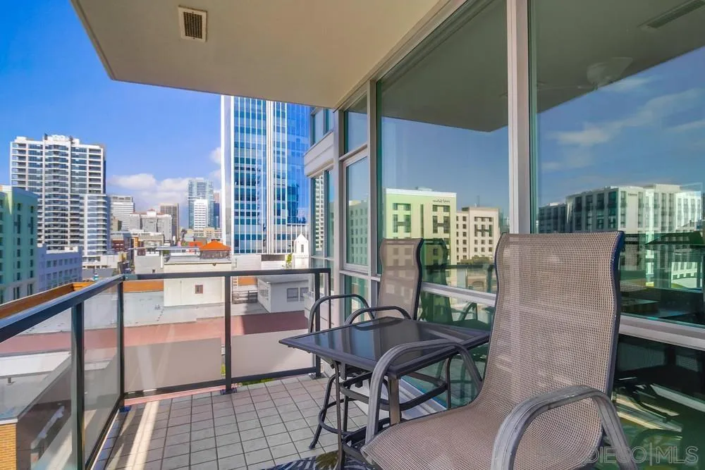 325 7th Ave Unit 610