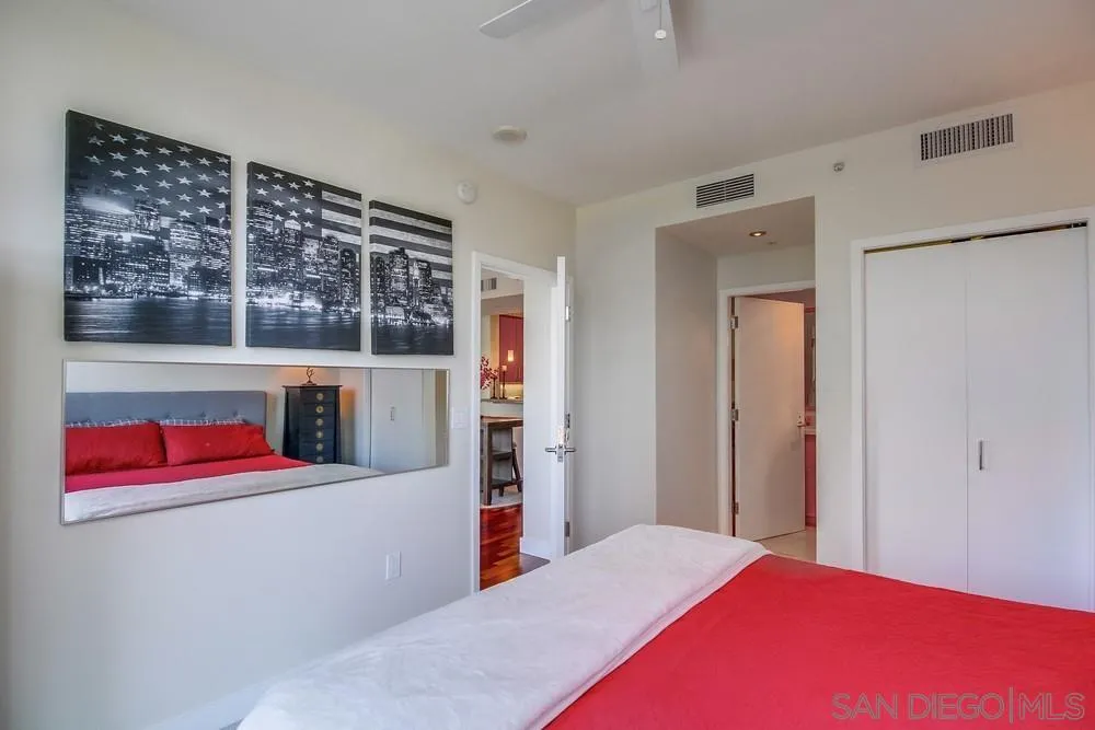 325 7th Ave Unit 610