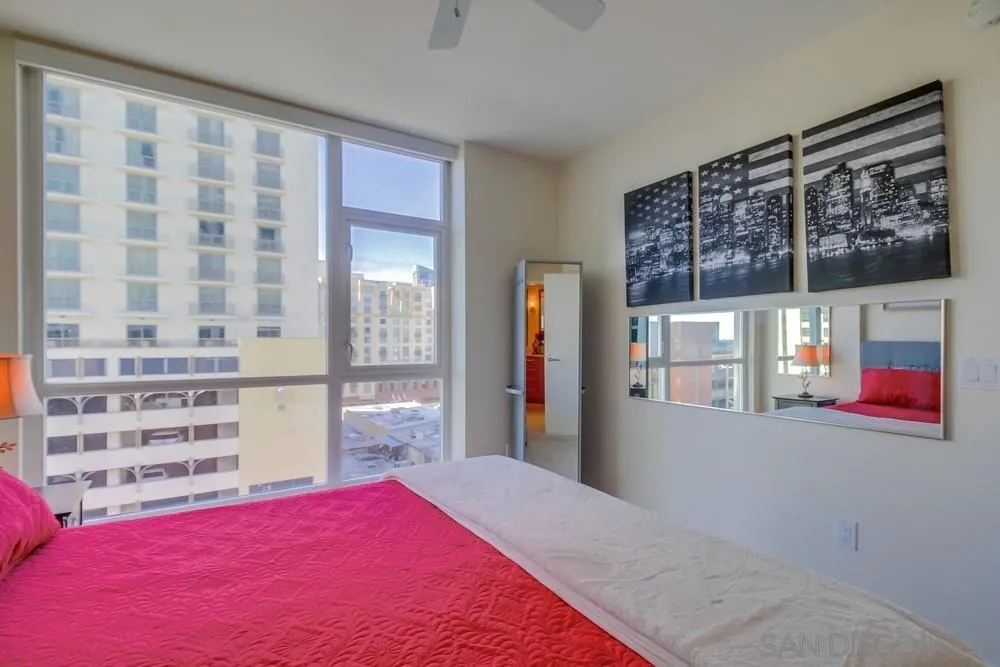 325 7th Ave Unit 610