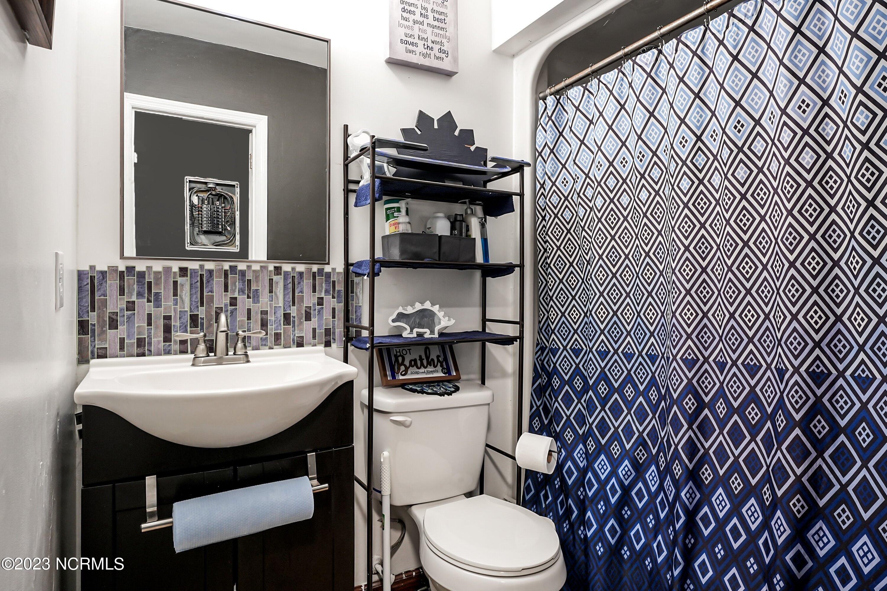 4141 Spirea Drive, Unit 3