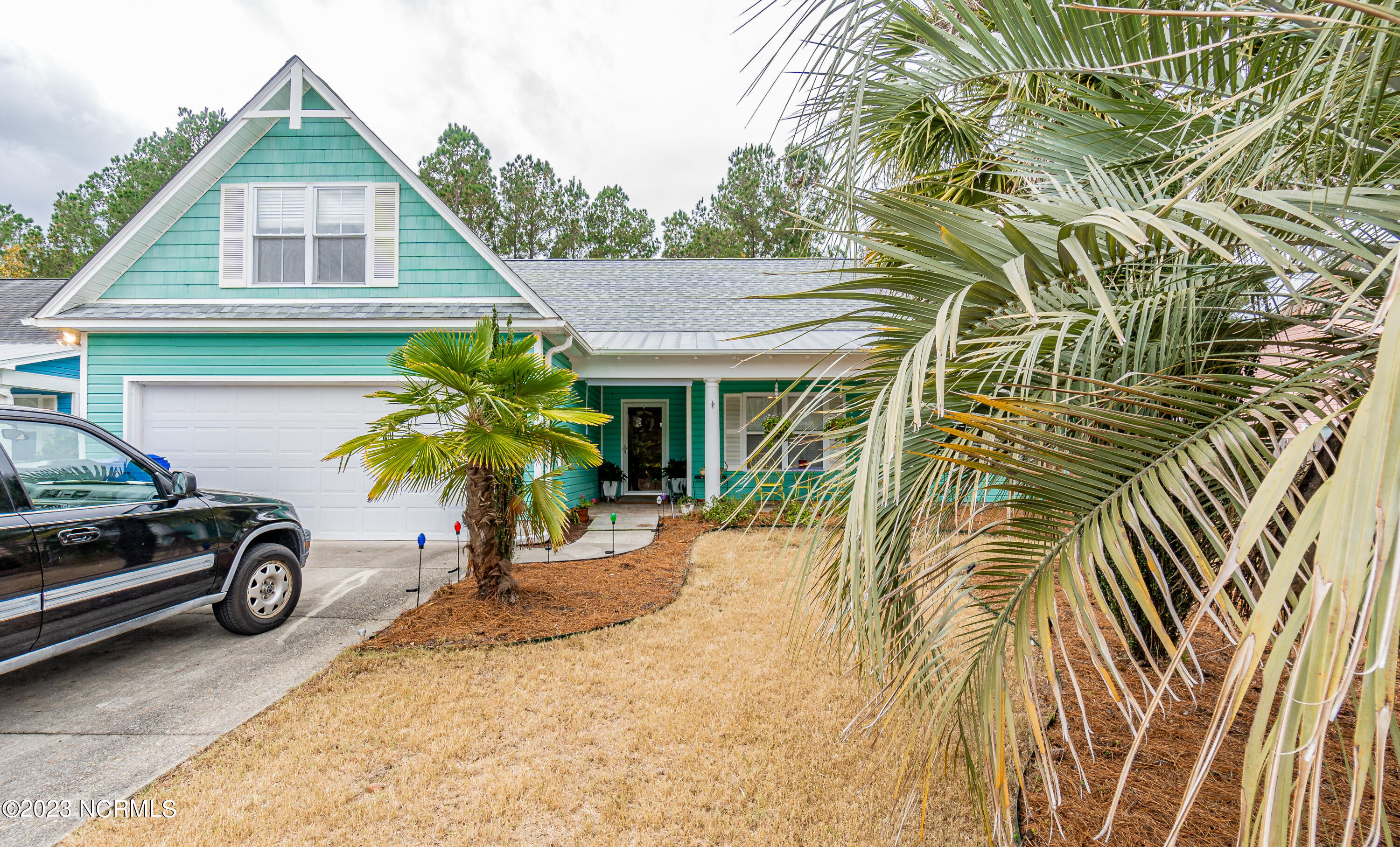 134 S Palm Drive