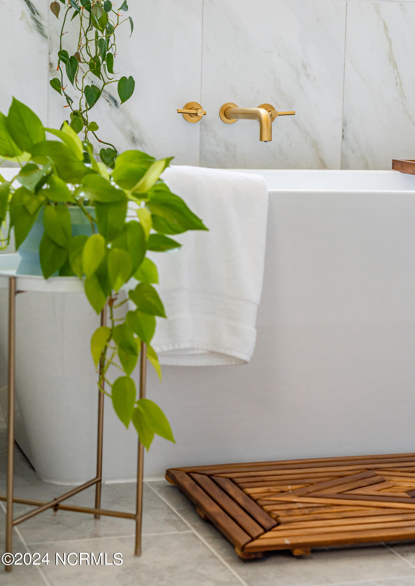 1150 Needleleaf Drive