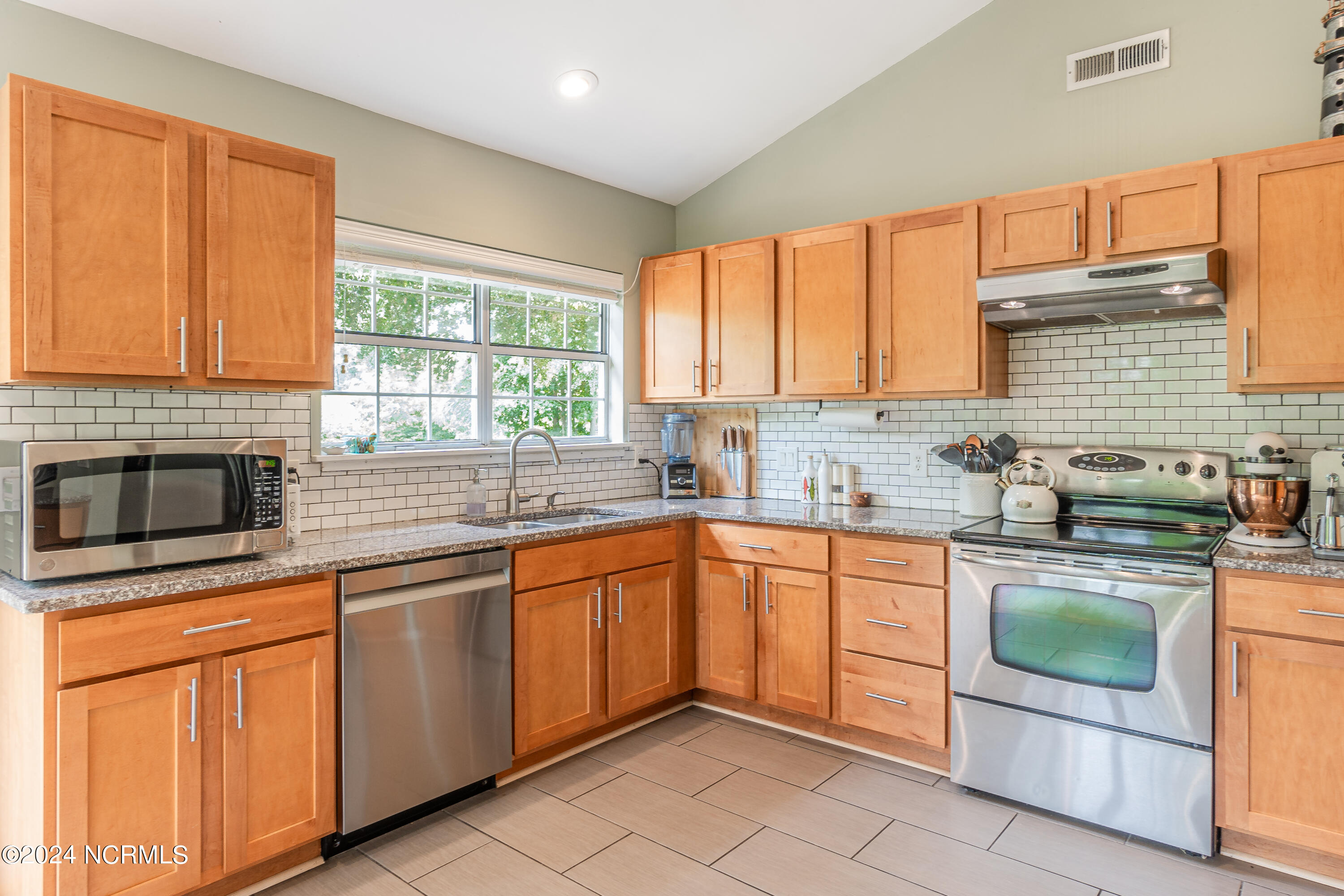 2804 Carthage Drive