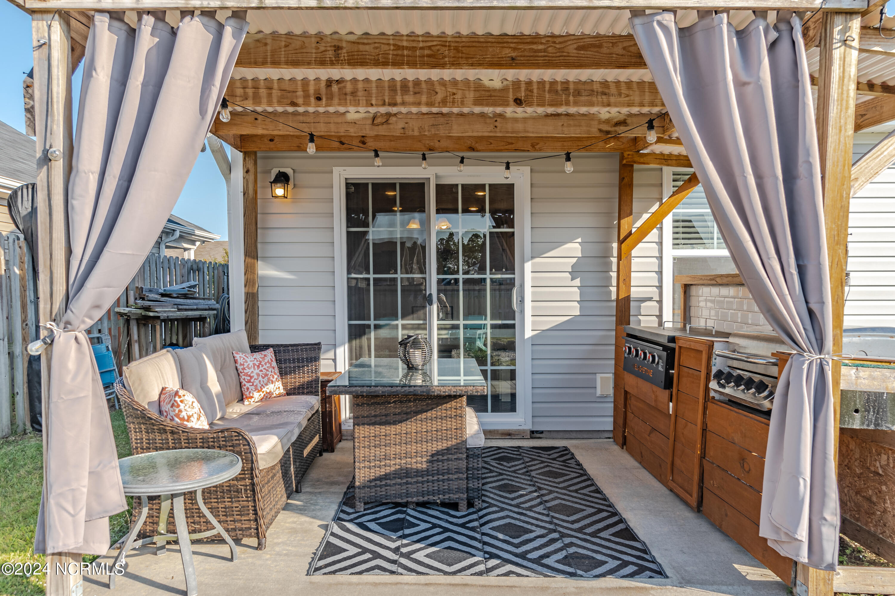 3116 Sansbury Lane