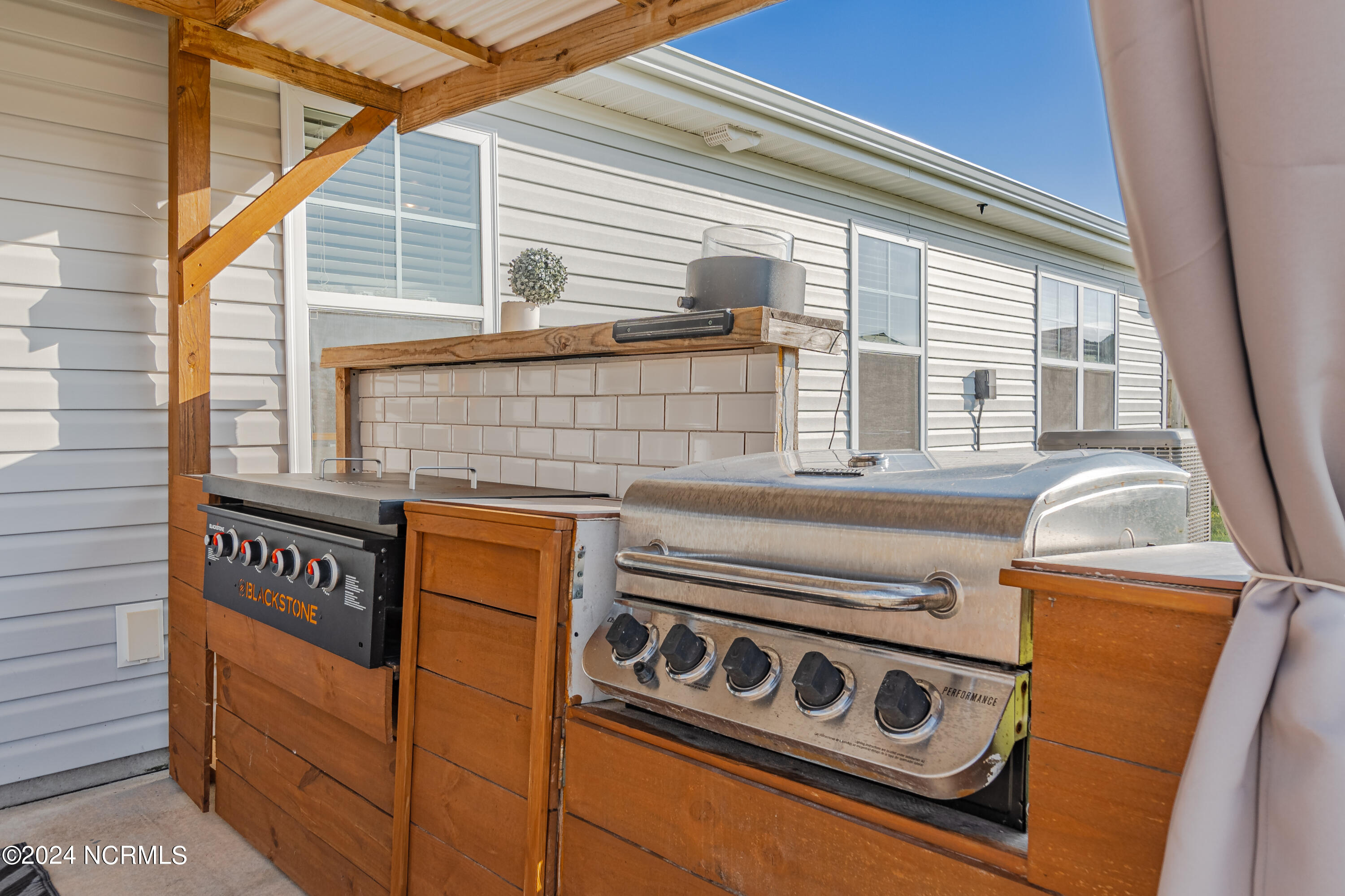 3116 Sansbury Lane