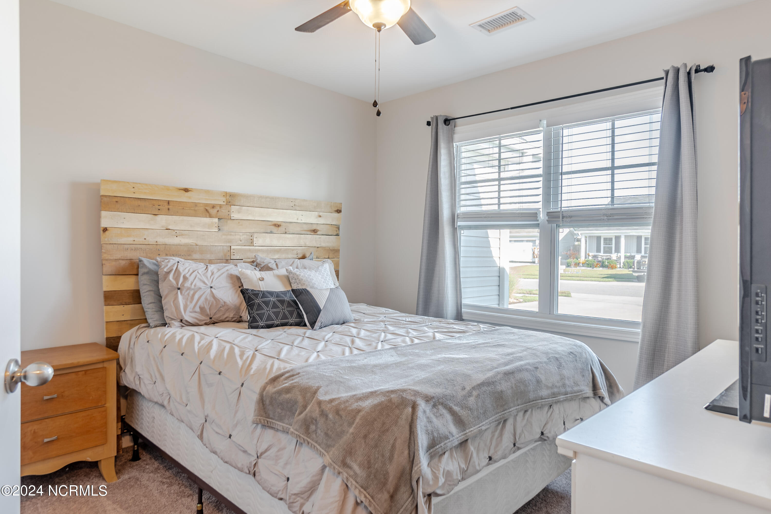 3116 Sansbury Lane