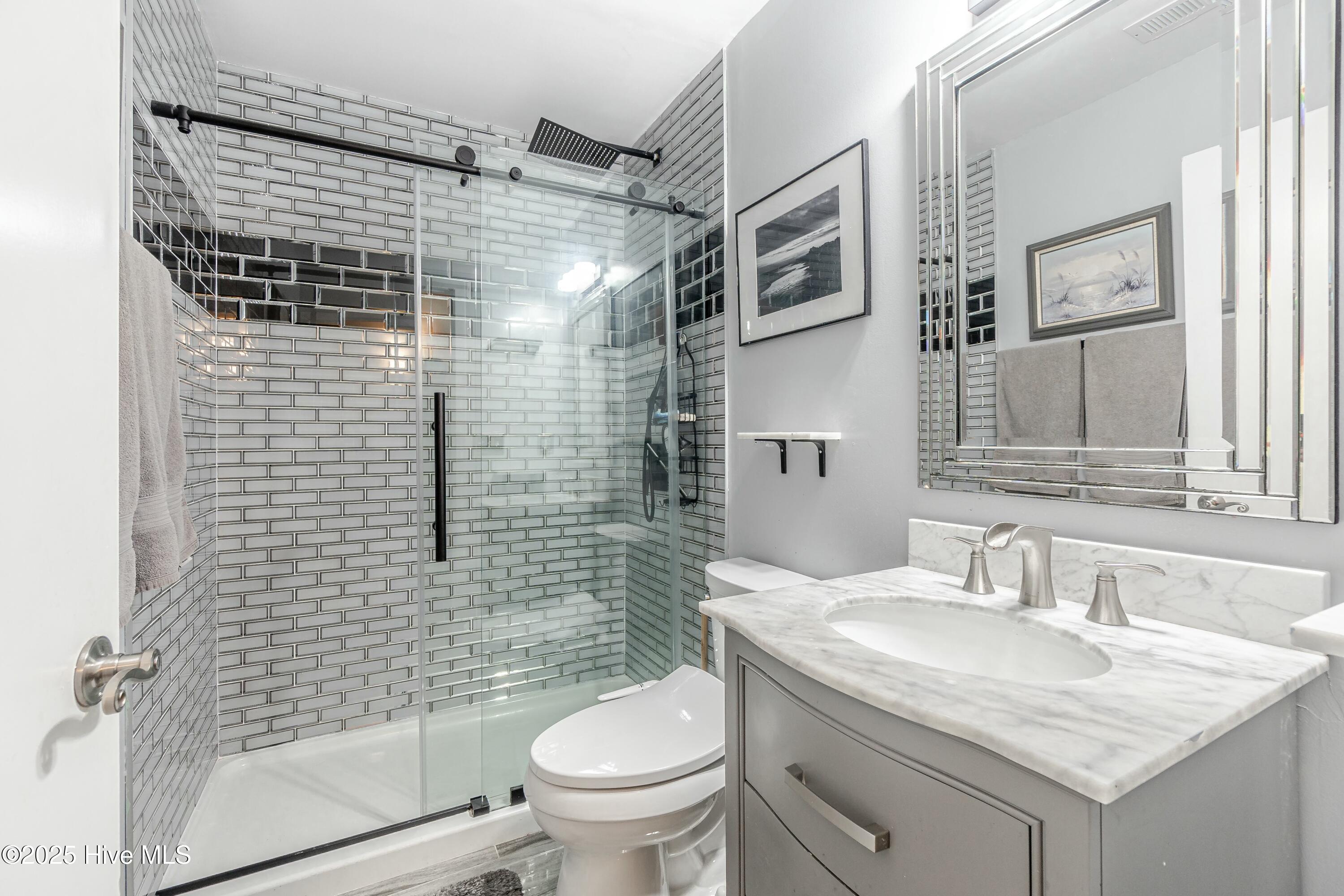 311 N 2nd Street, Apt C
