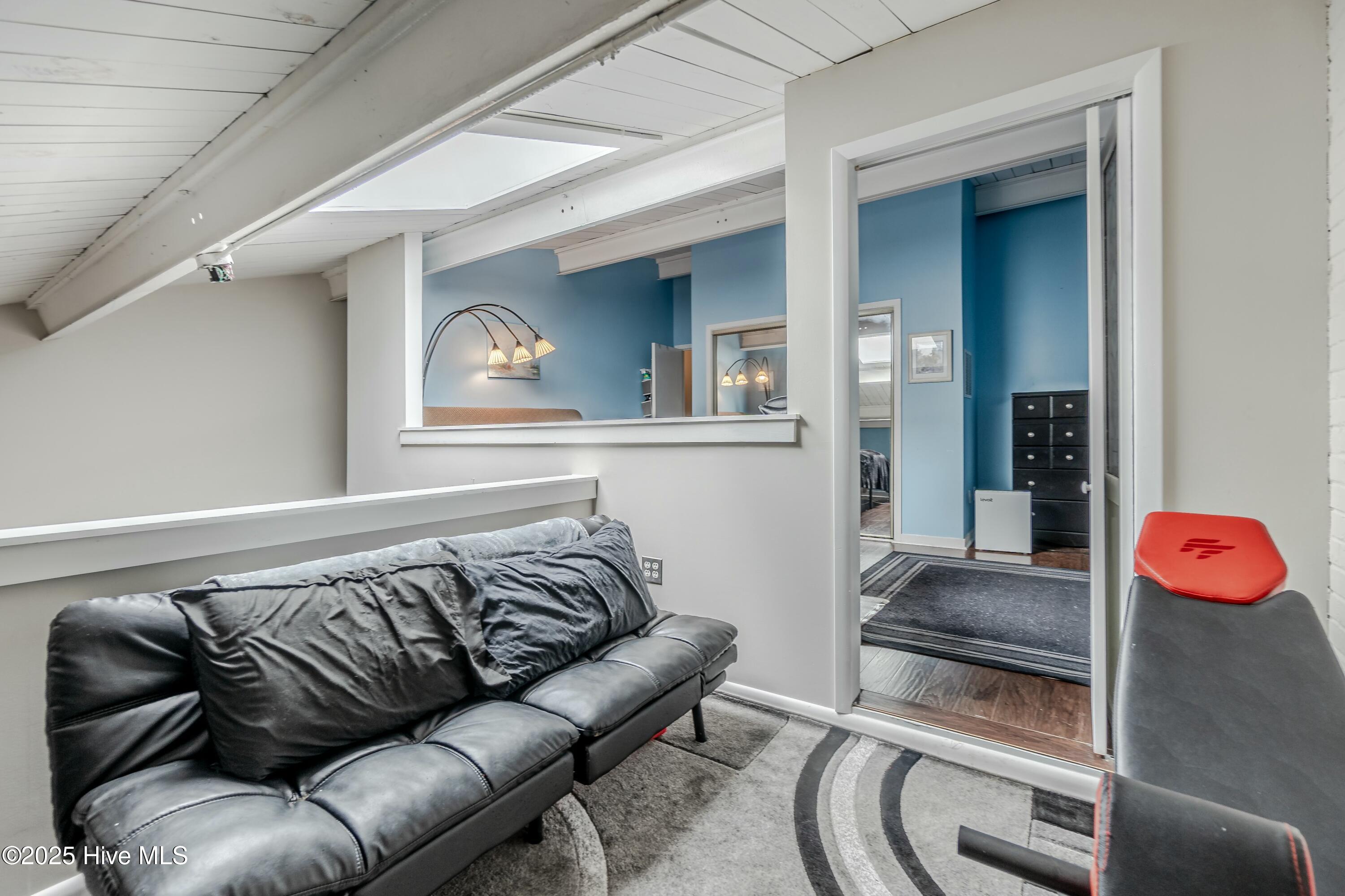 311 N 2nd Street, Apt C