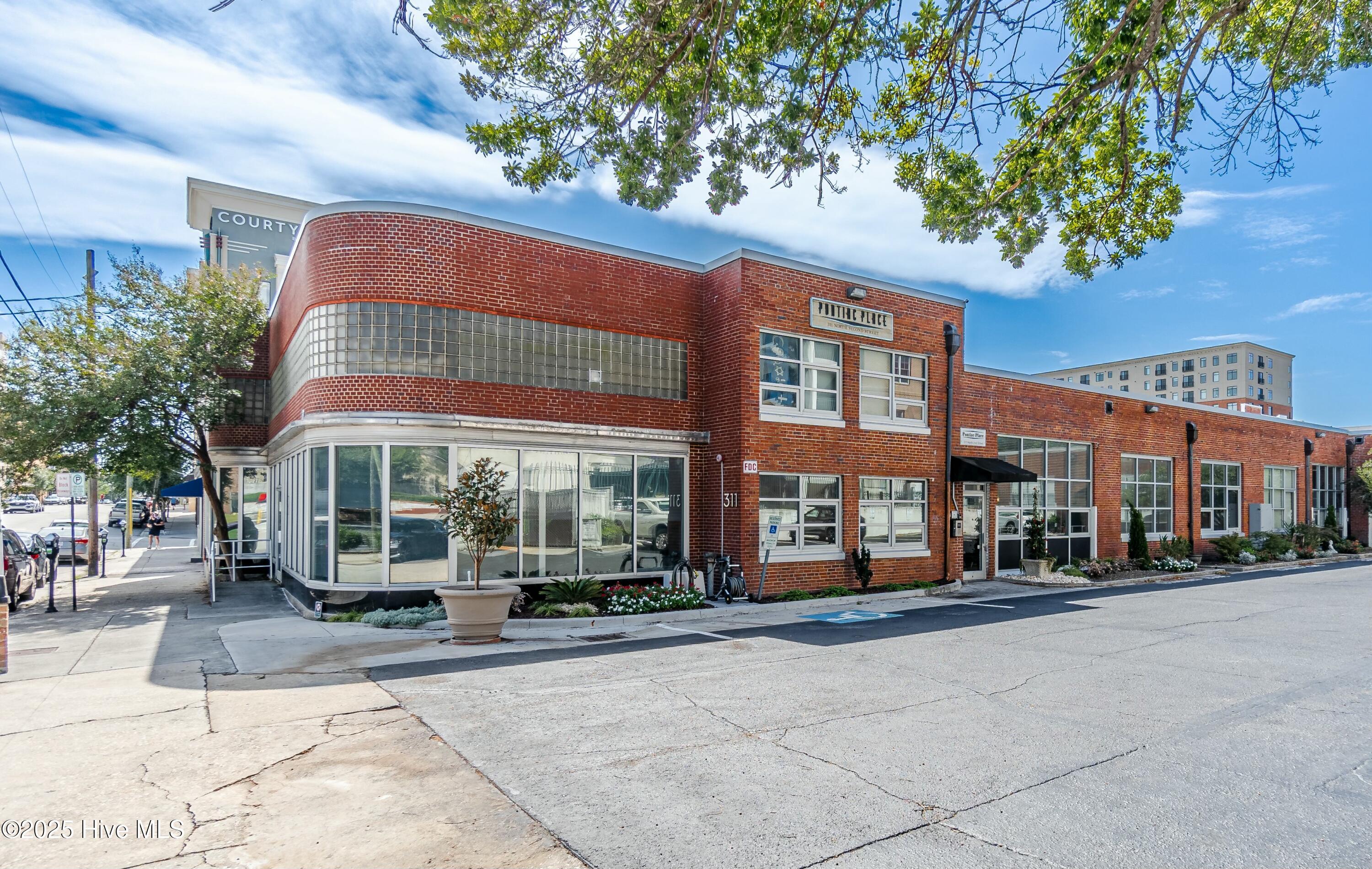 311 N 2nd Street, Apt C