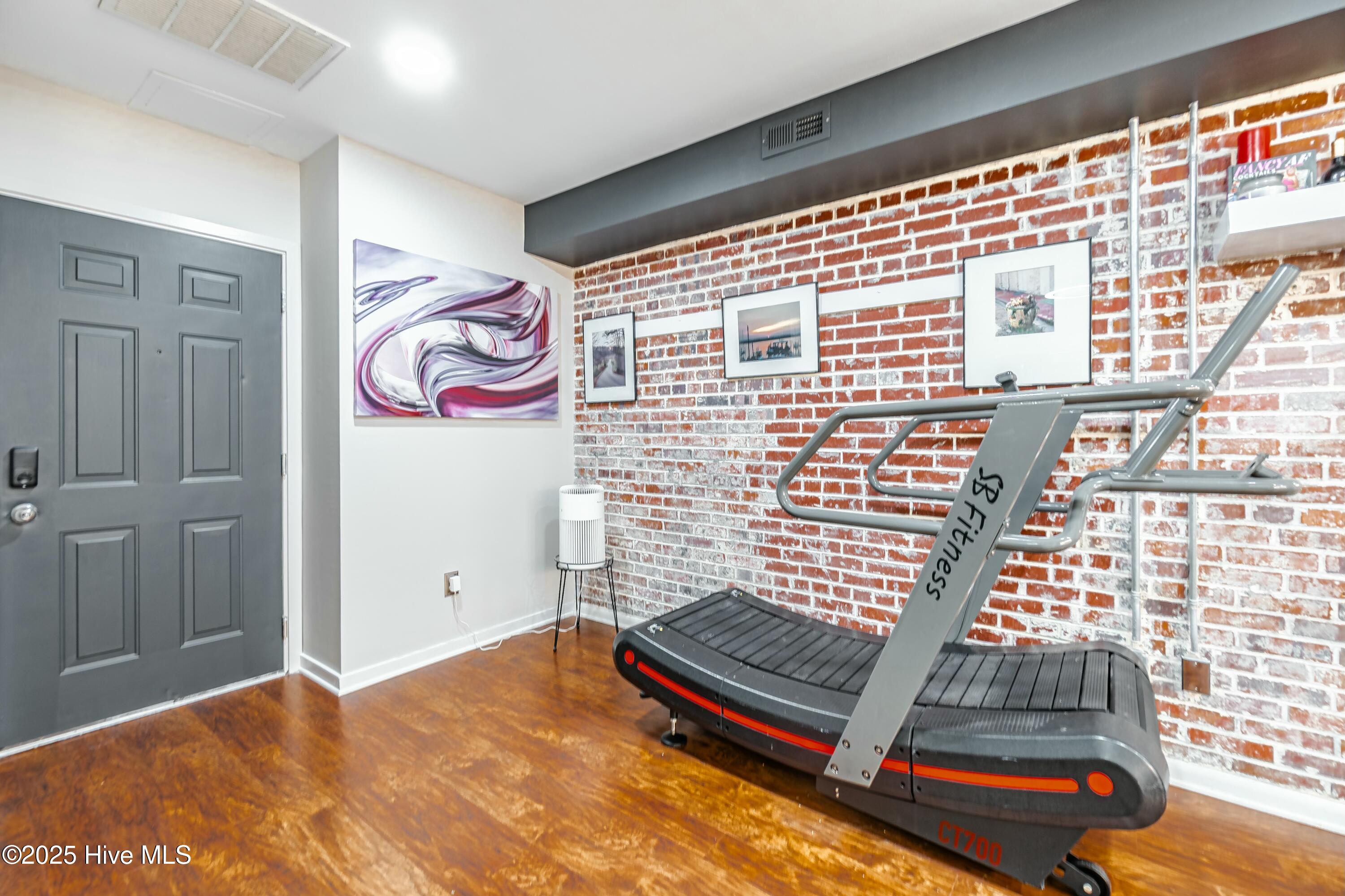311 N 2nd Street, Apt C