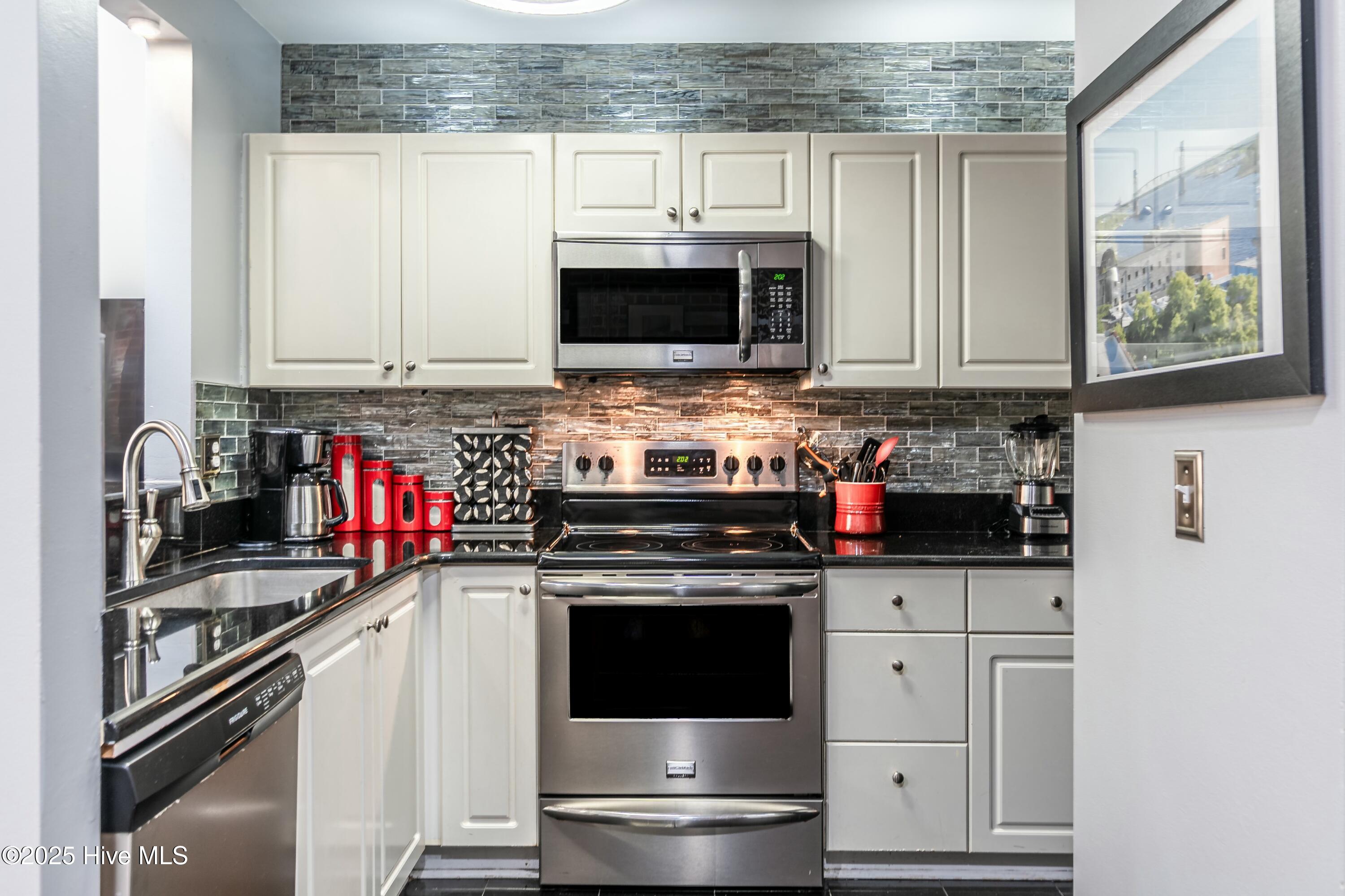 311 N 2nd Street, Apt C