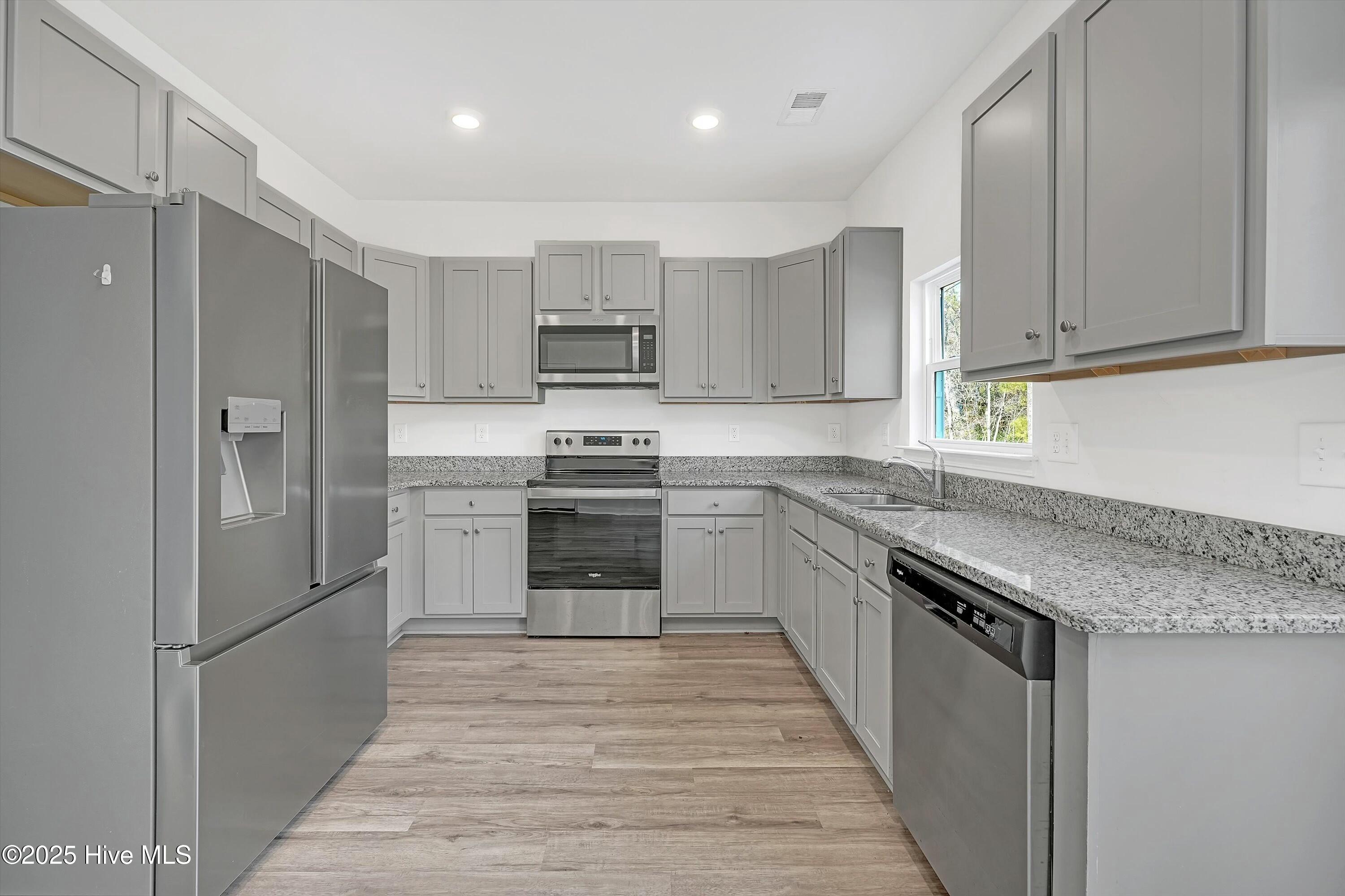 1505 Pleasant Hollow Court SE