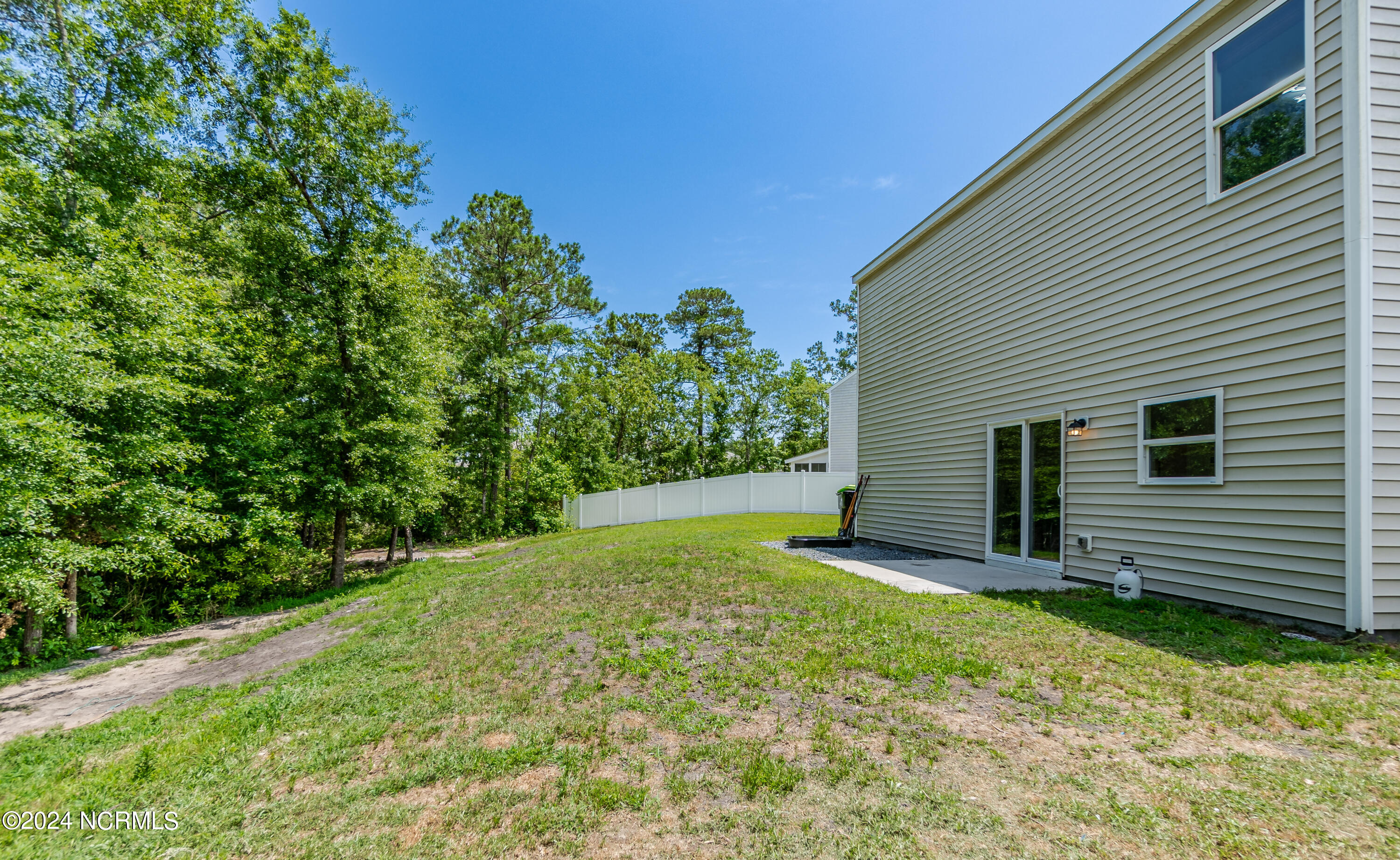1505 Pleasant Hollow Court SE