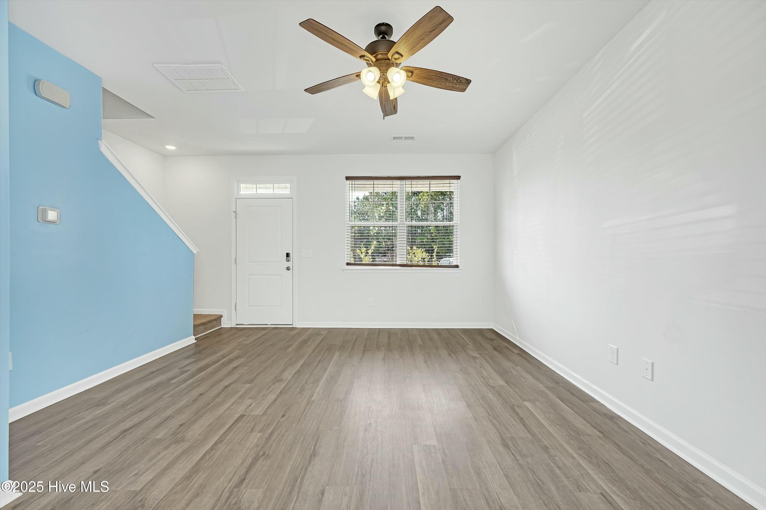 1505 Pleasant Hollow Court SE