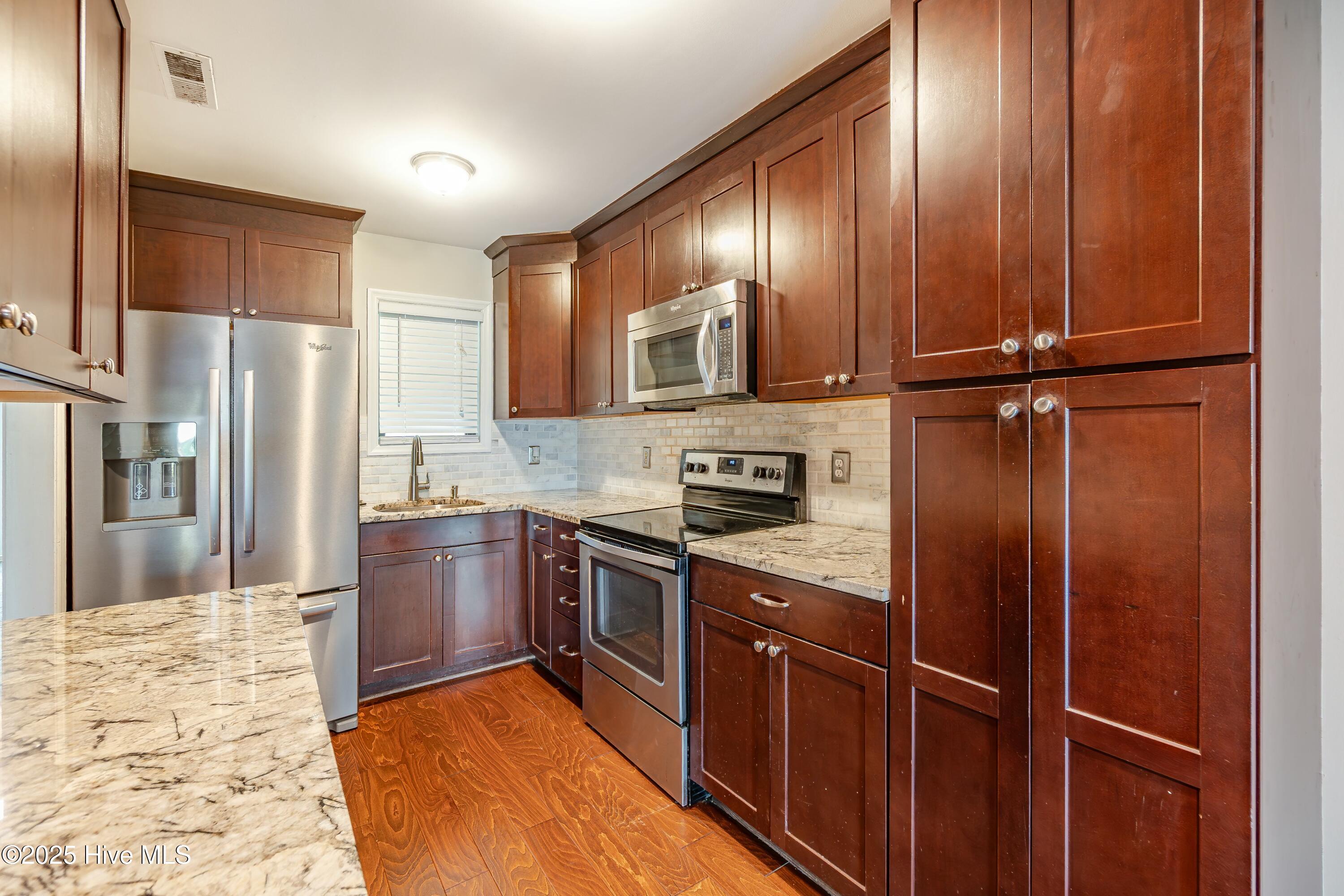 4024 Echo Farms Boulevard