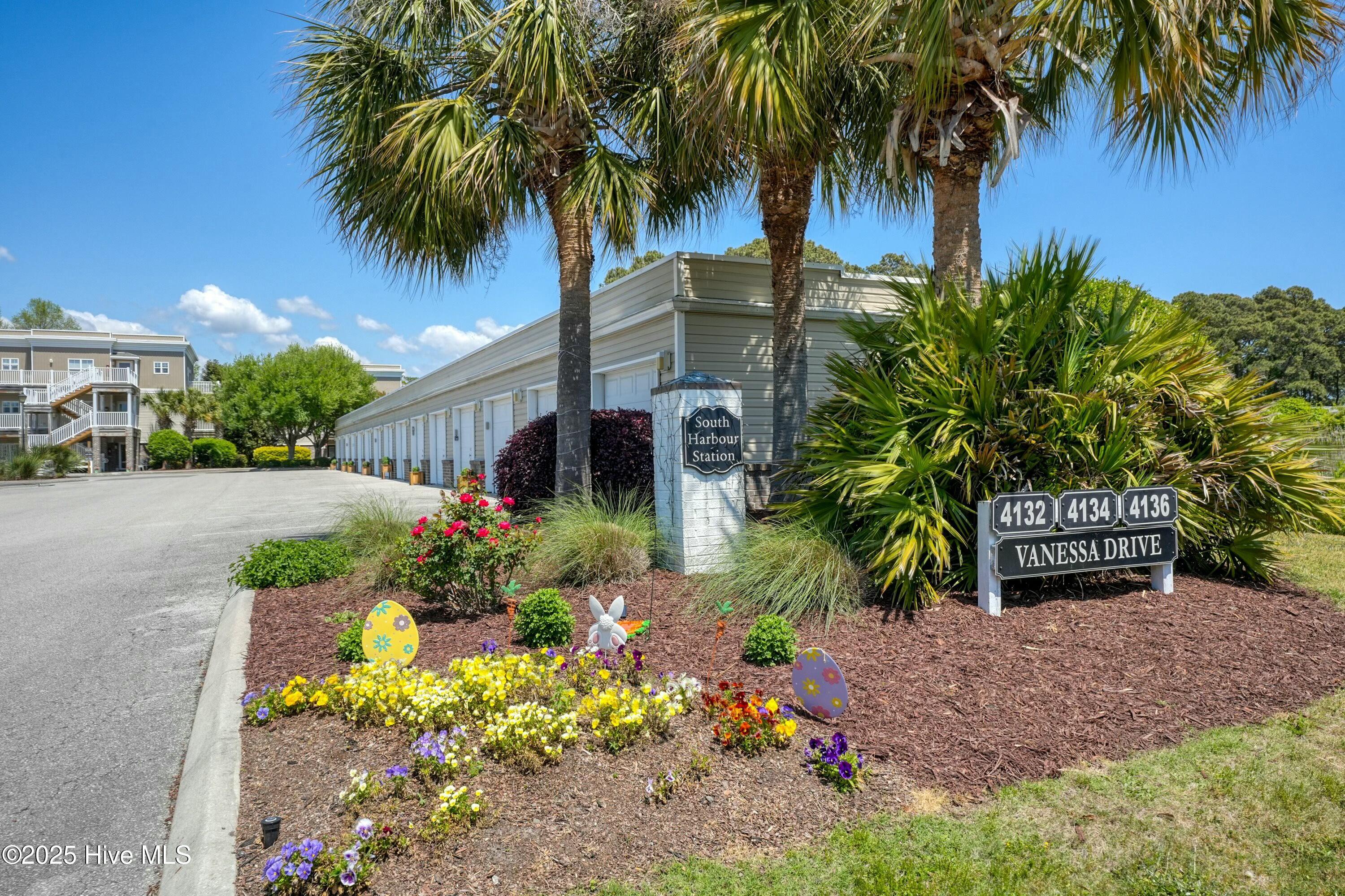 4132 Vanessa Drive SE, Unit 12