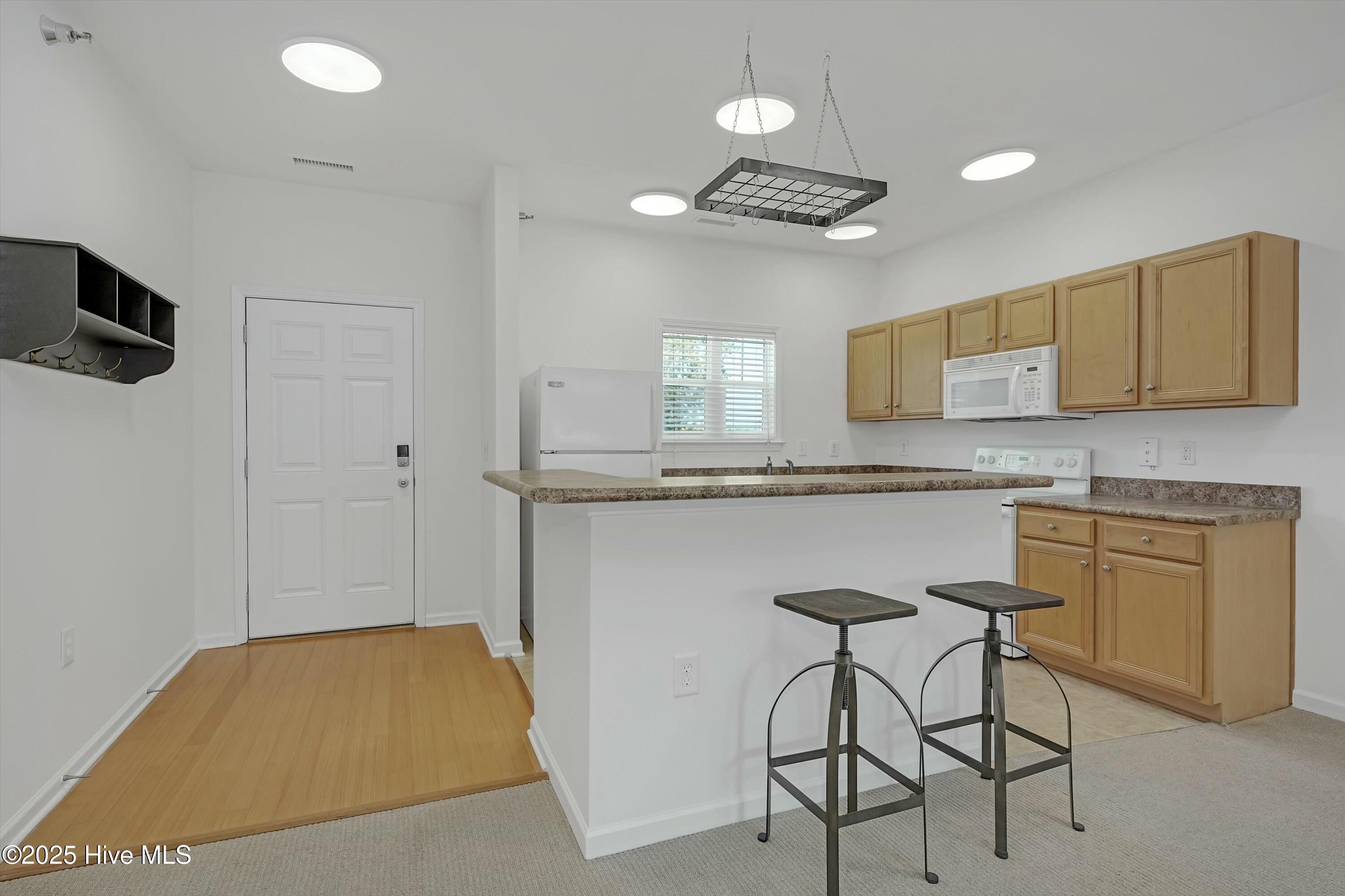 4132 Vanessa Drive SE, Unit 12