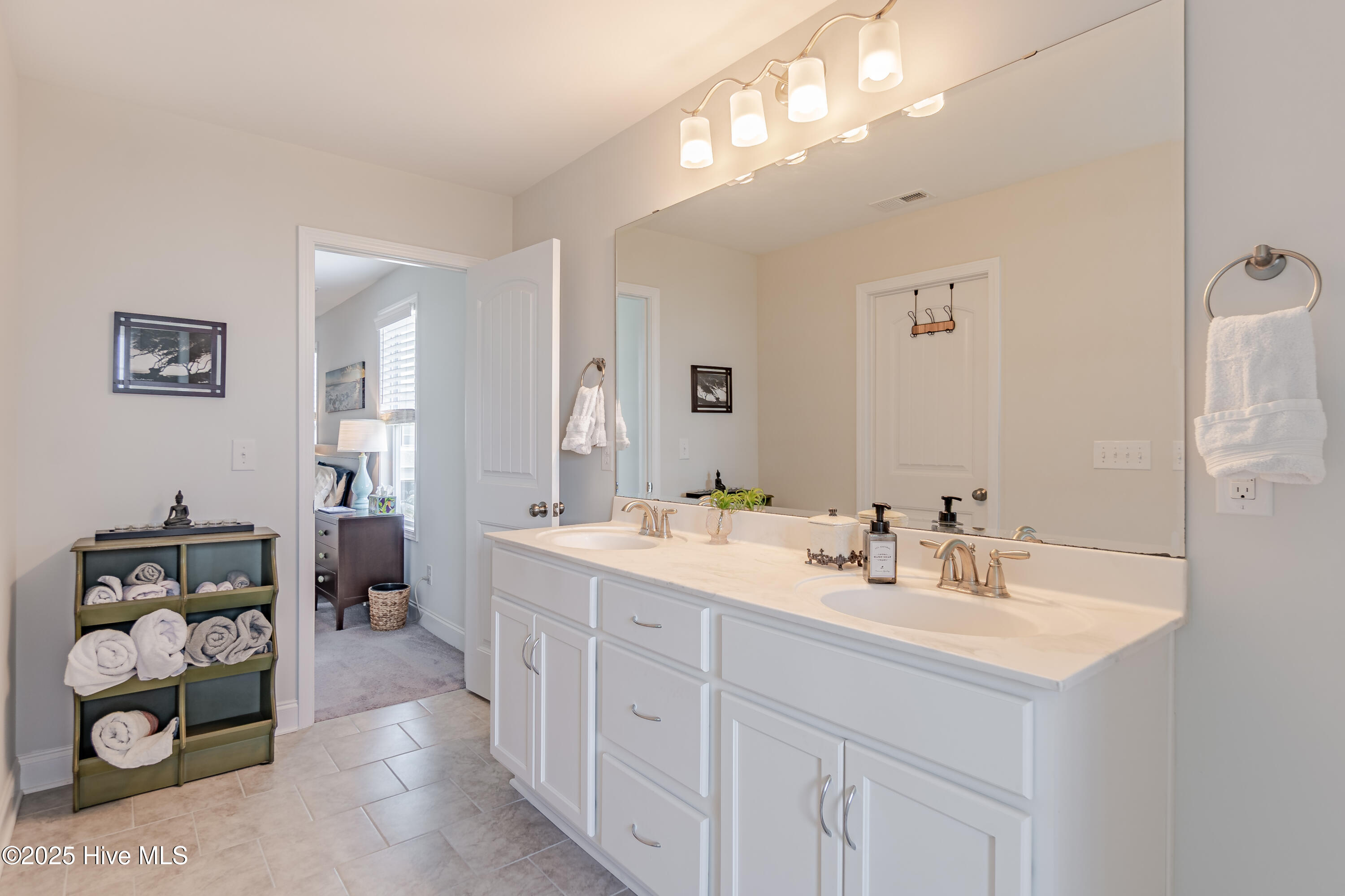 522 Heartwood Drive