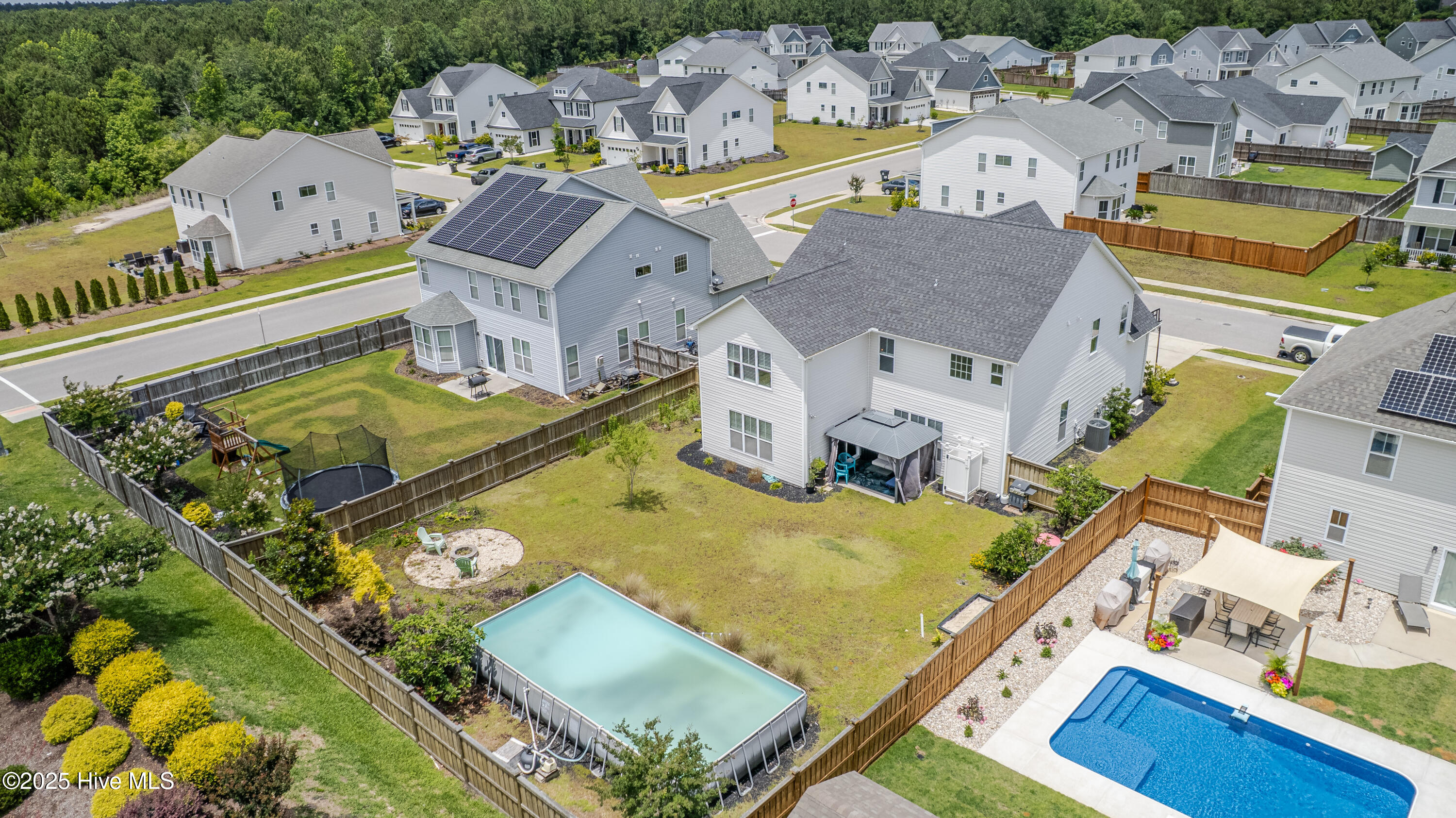 522 Heartwood Drive