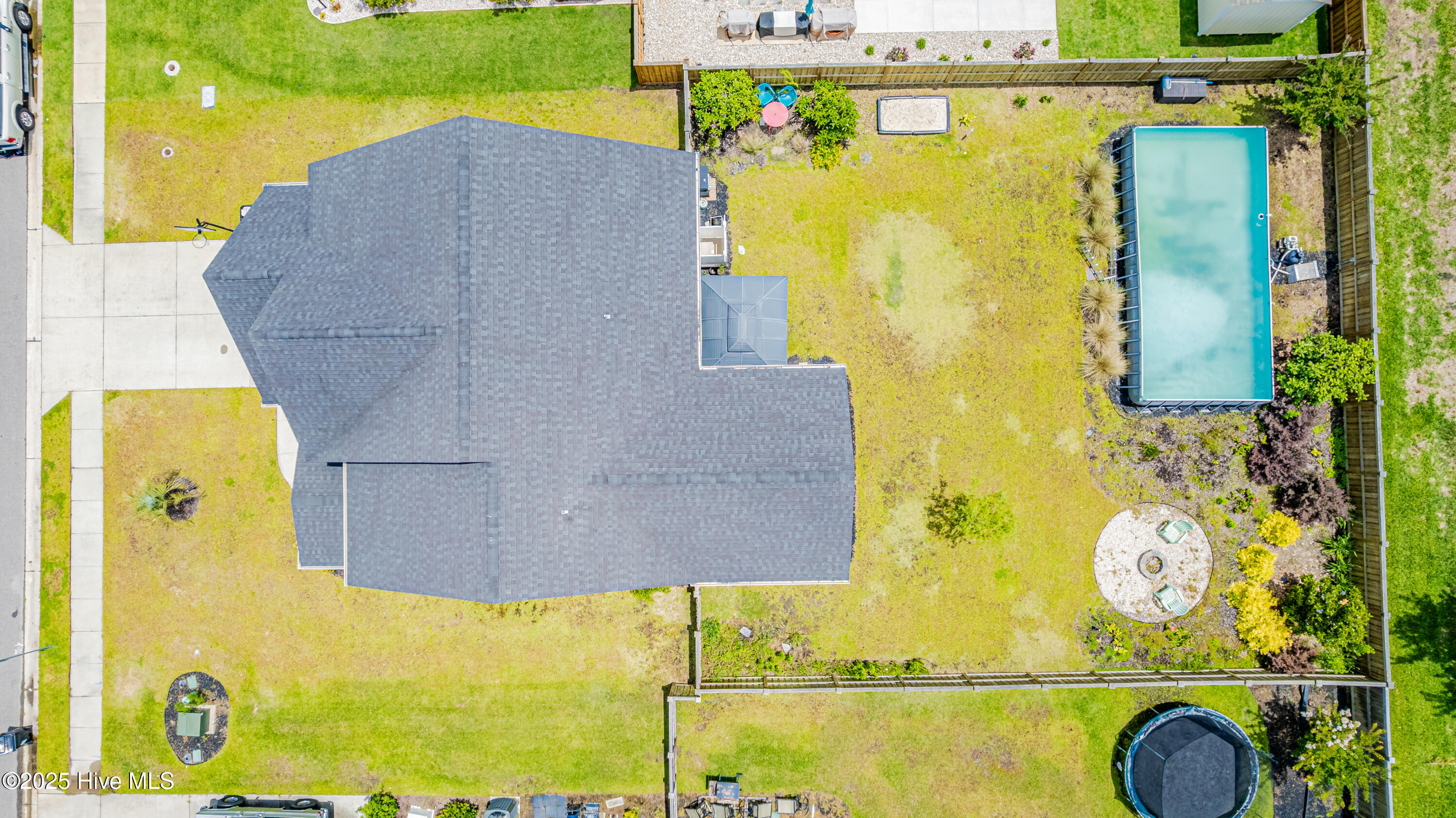 522 Heartwood Drive
