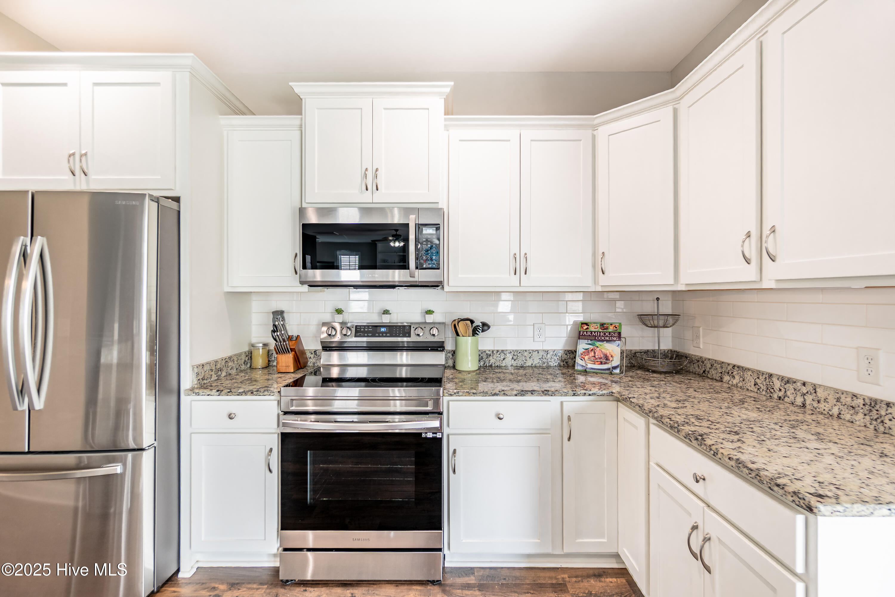 699 Heartwood Drive