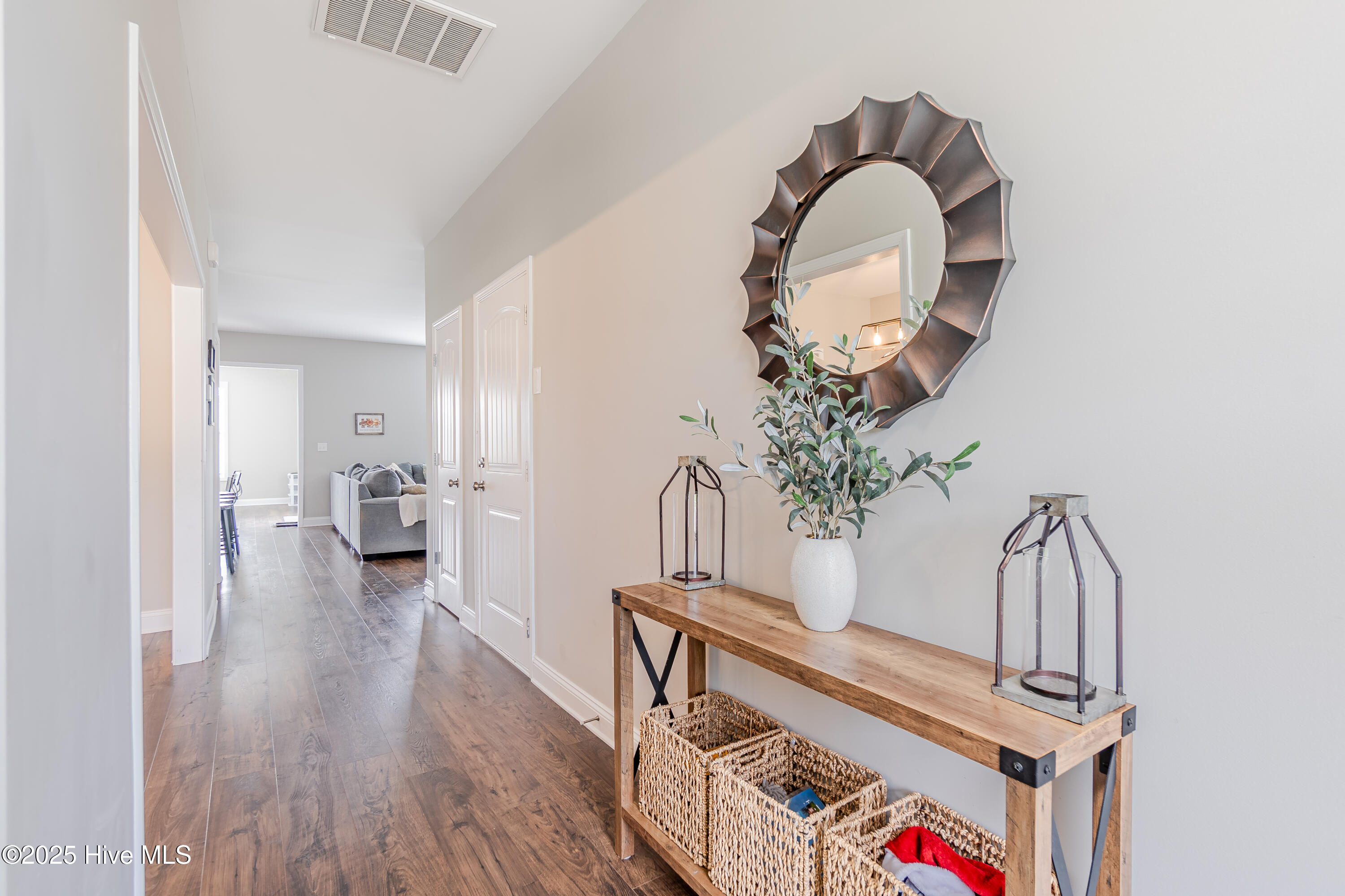 699 Heartwood Drive