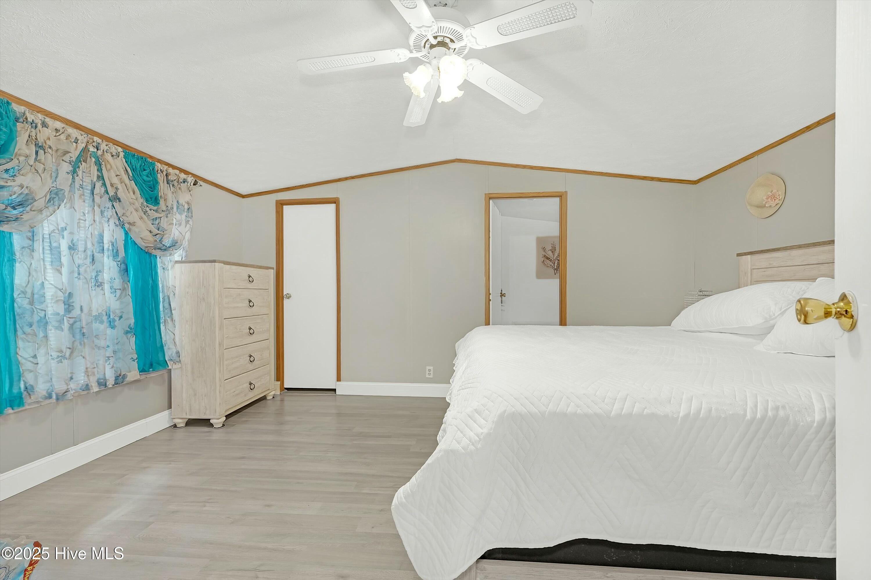 3451 Marlin Drive