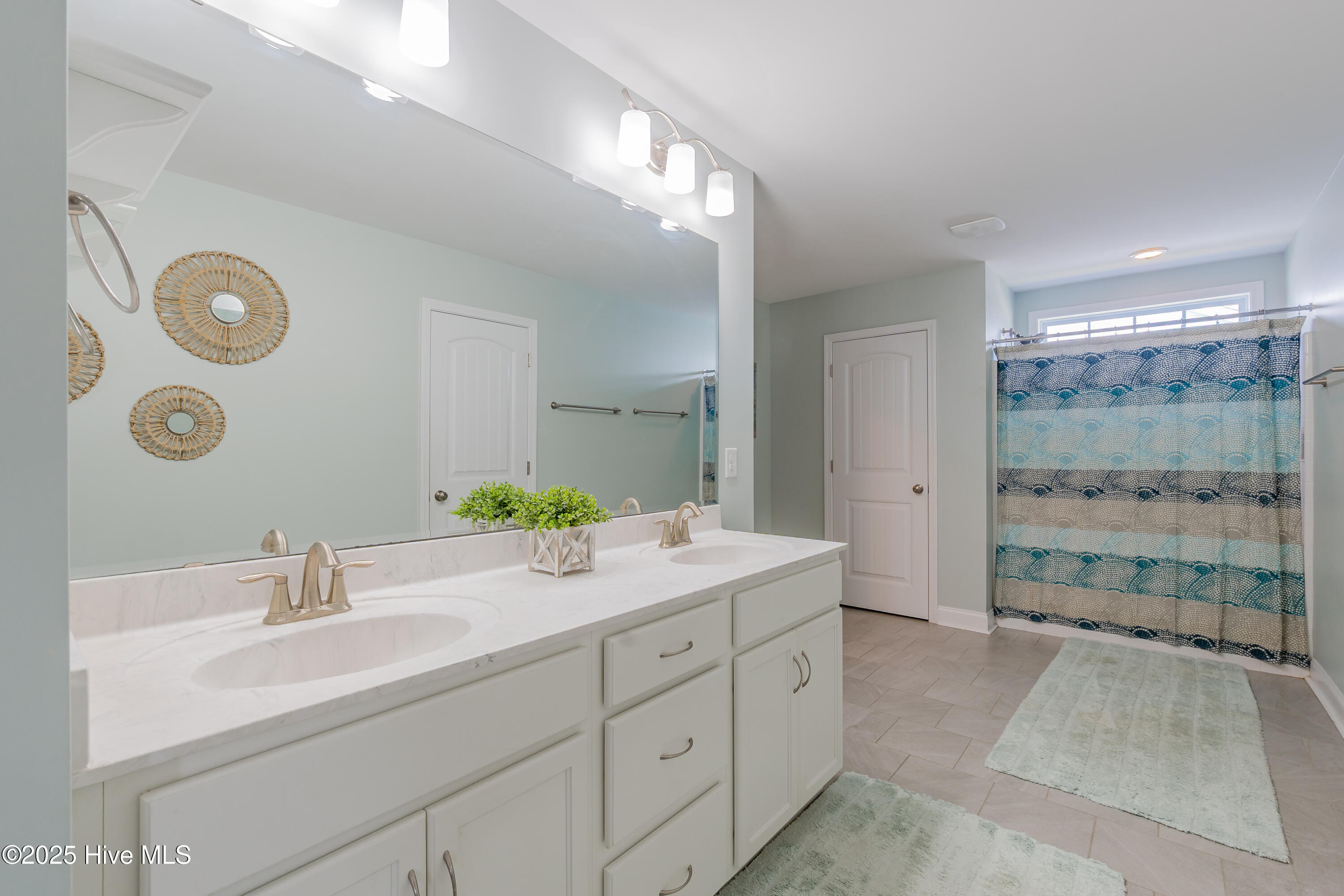 546 Heartwood Drive