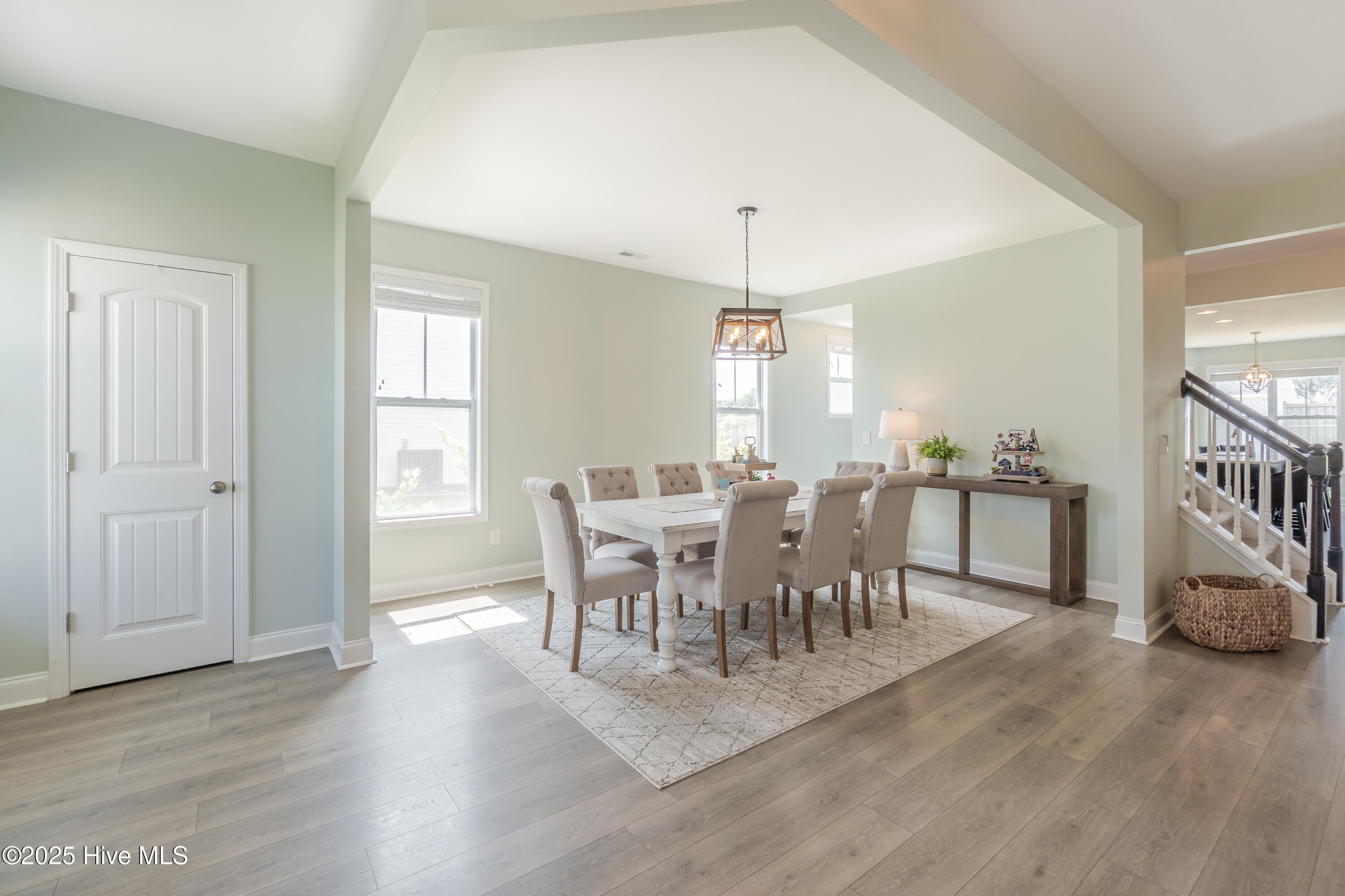 546 Heartwood Drive
