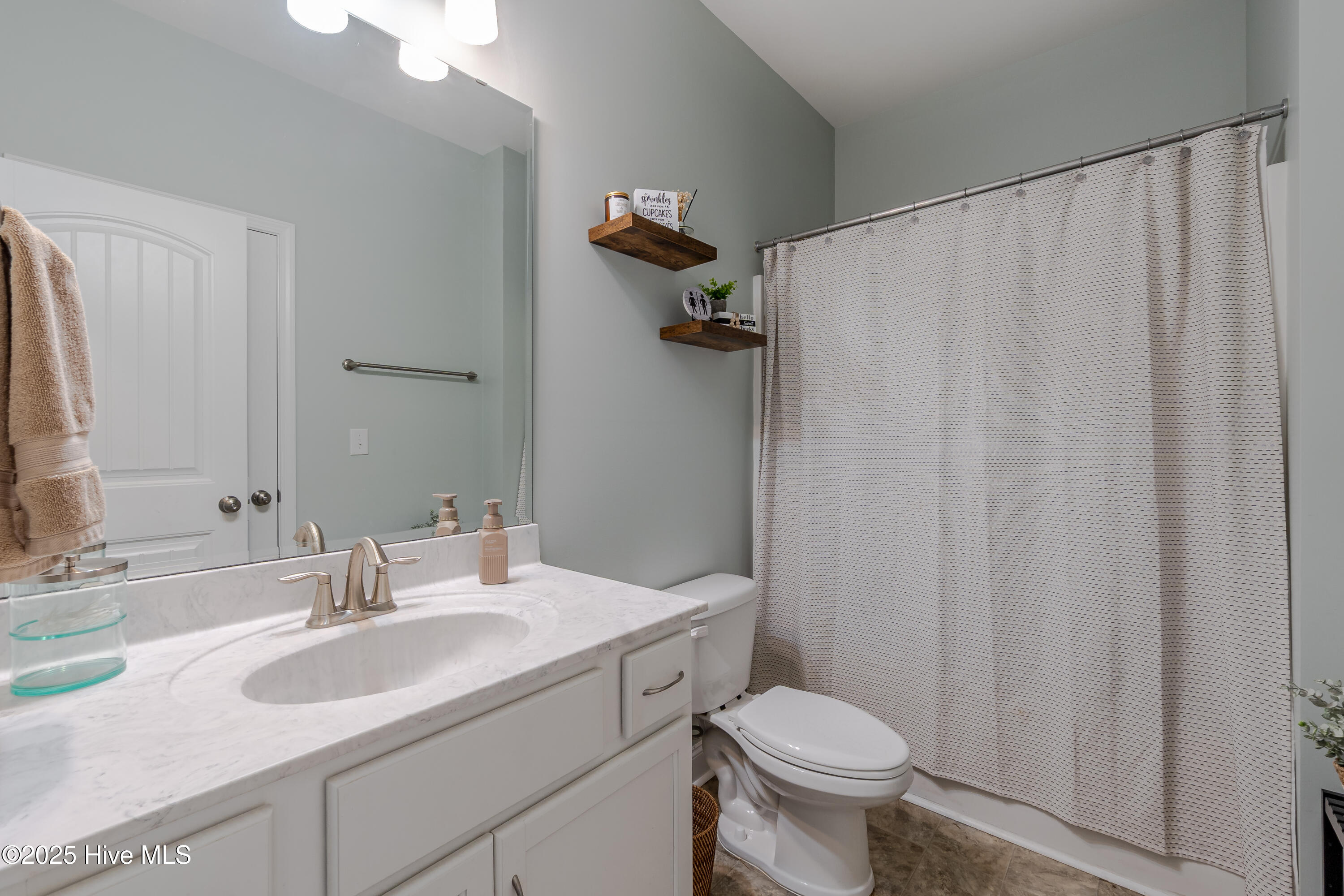 546 Heartwood Drive