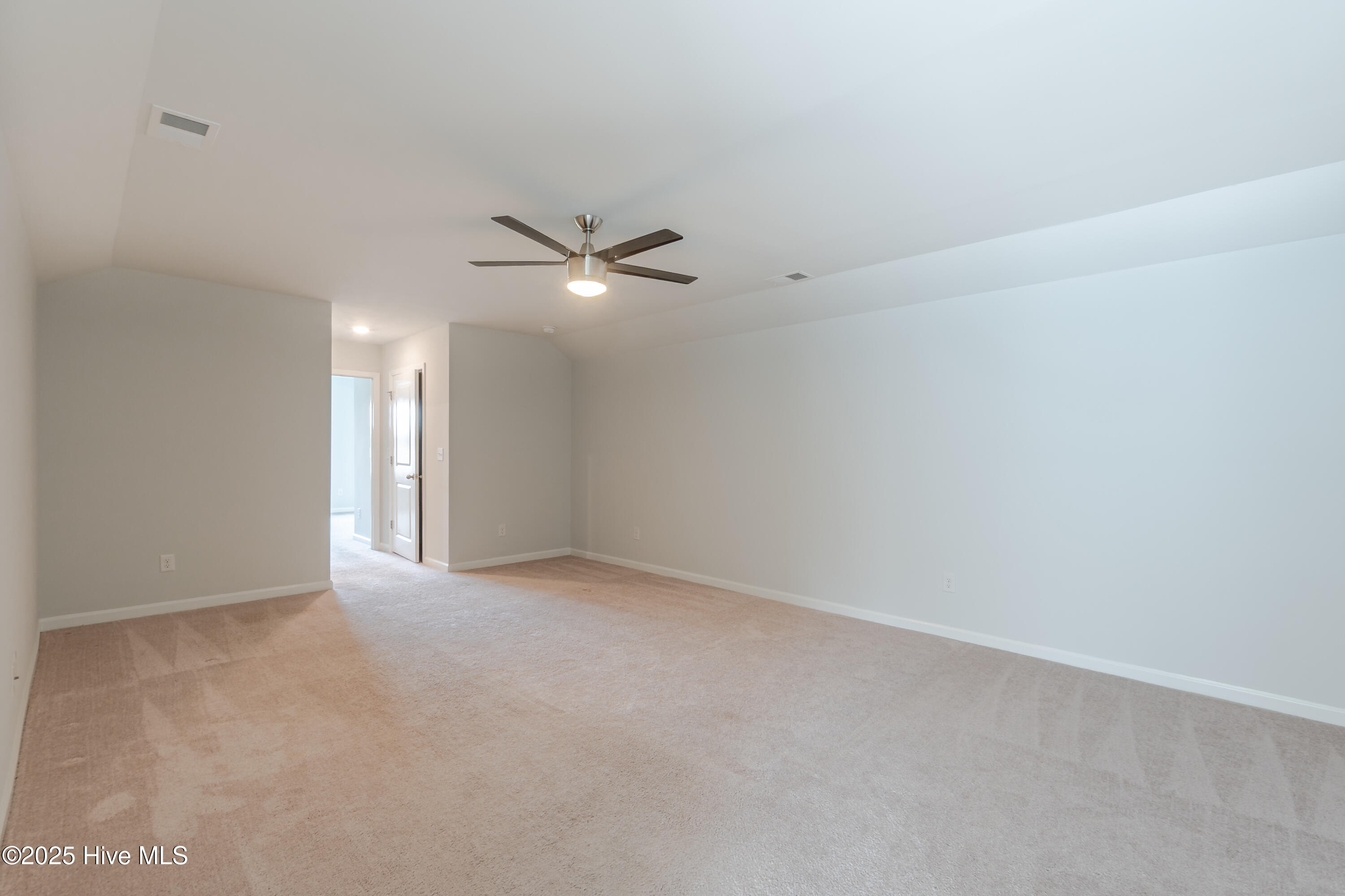 3330 Hemlock Way, Lot 128