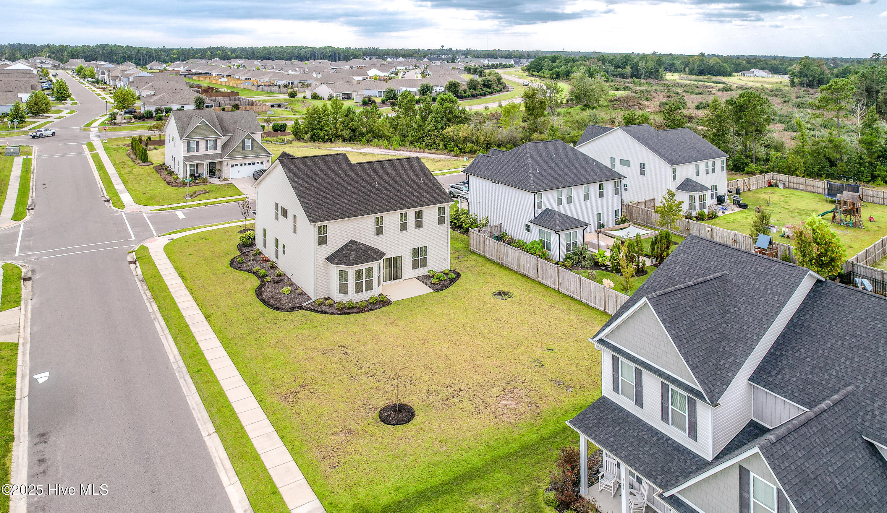 511 Heartwood Drive
