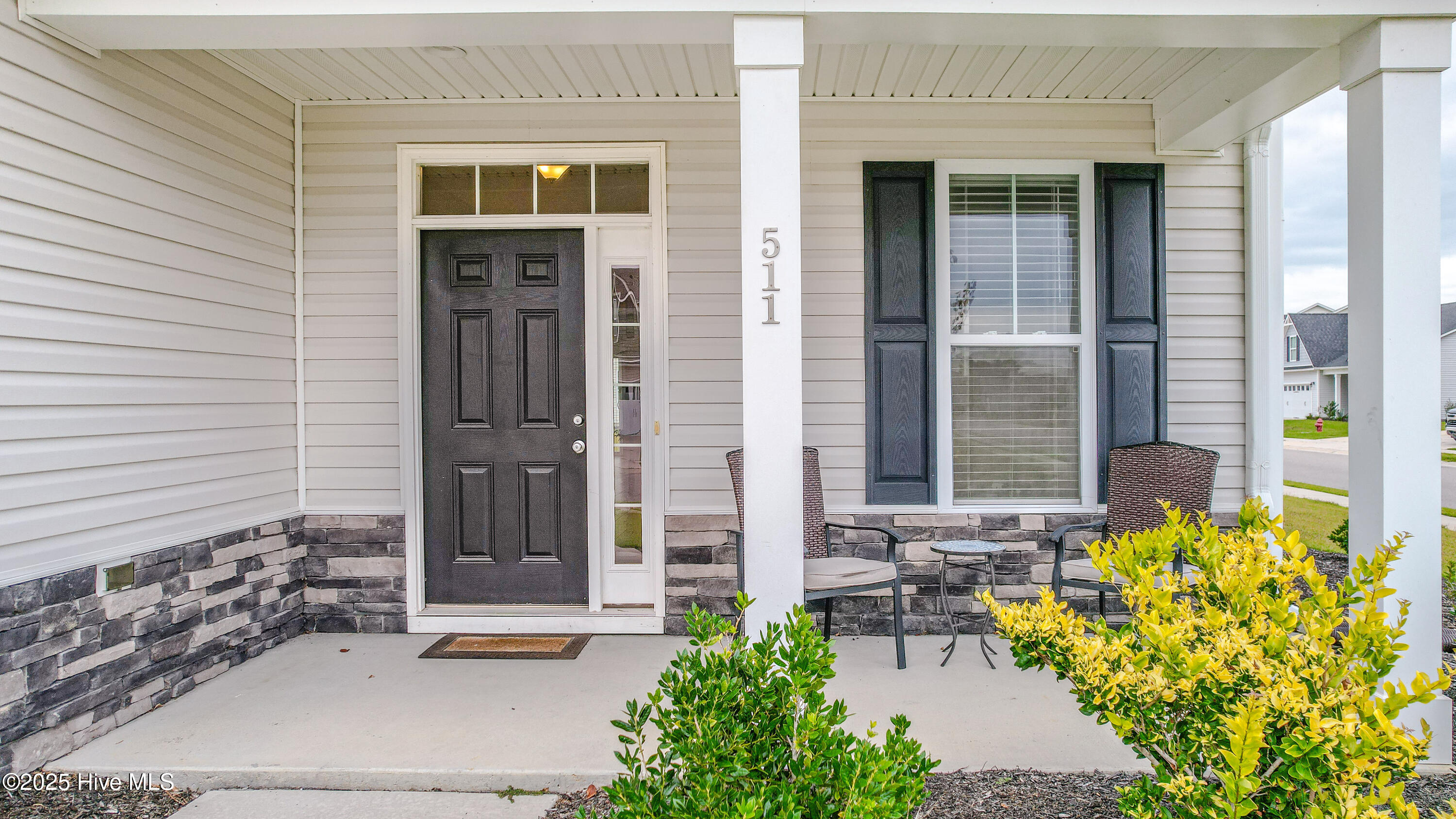 511 Heartwood Drive