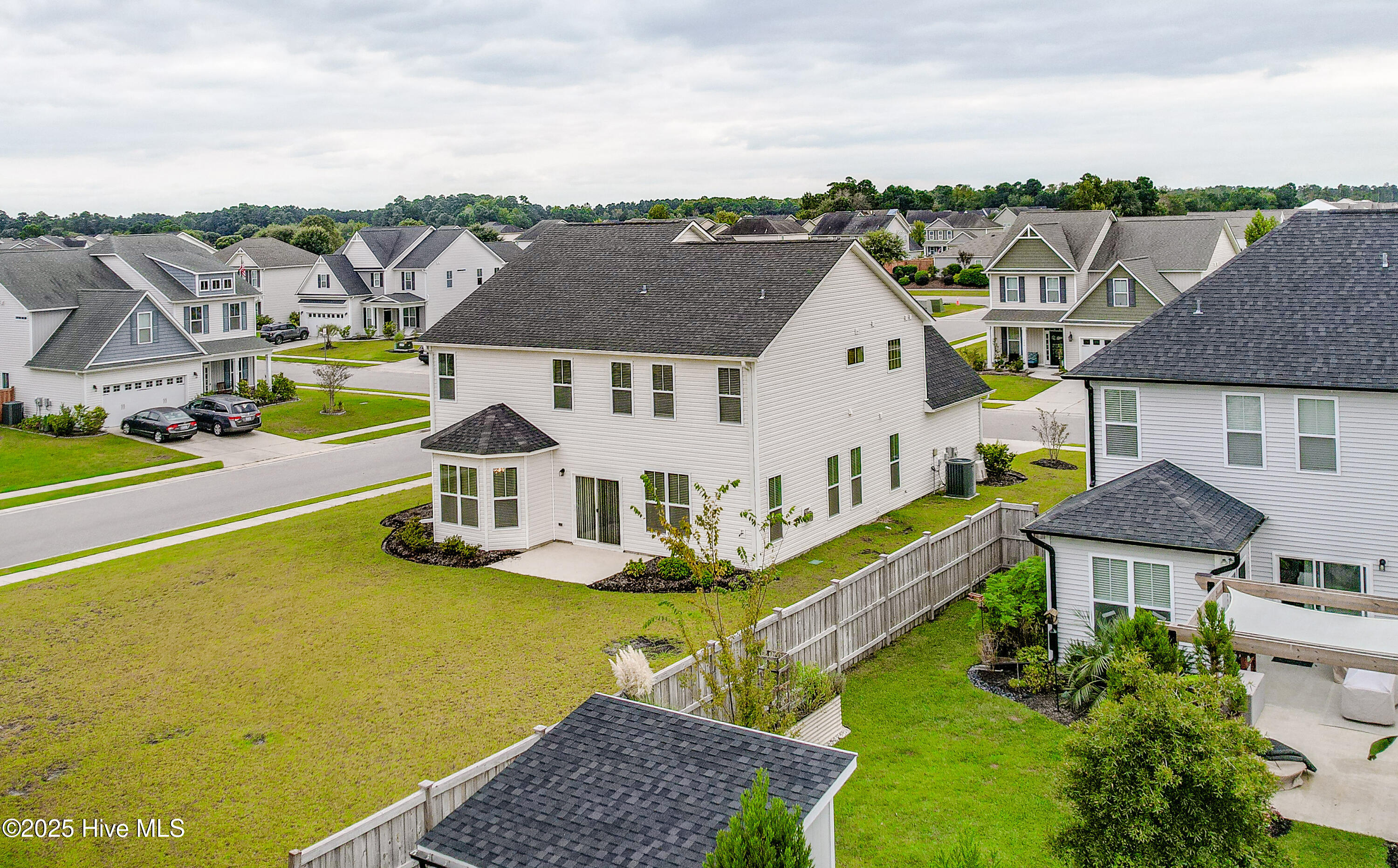 511 Heartwood Drive
