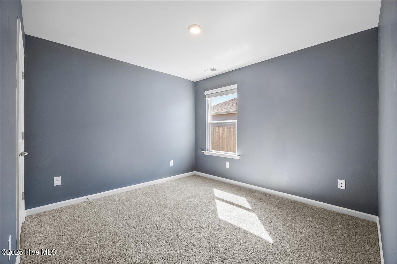 1618 Raptor Terrace NE