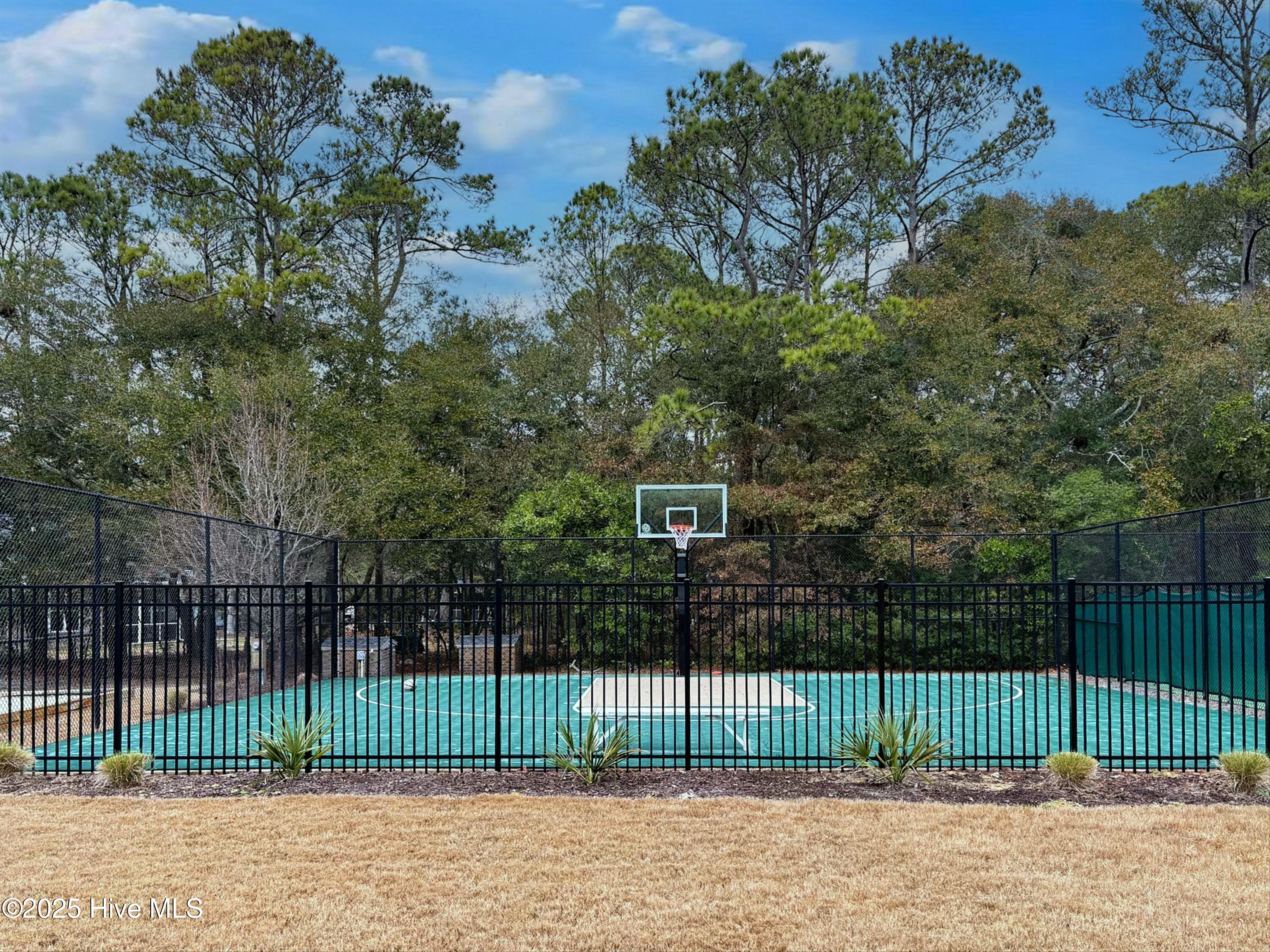 3451 Marlin Drive SE