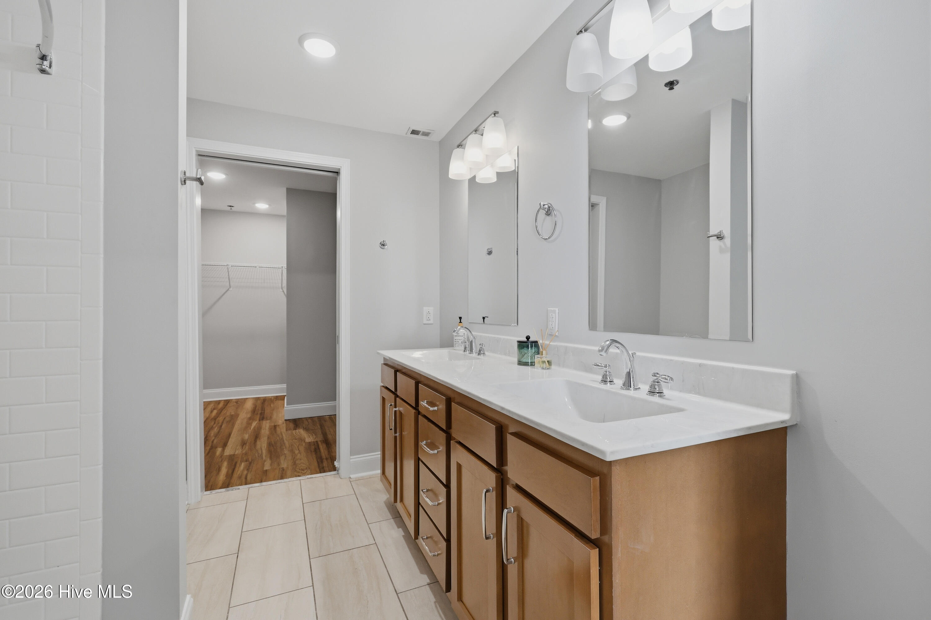 14 Grace Street Apt 909